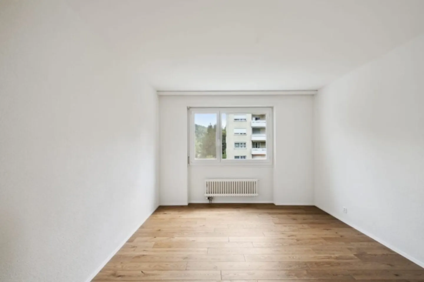 Appartement 2.5 pièces avec balcon et beaucoup de lumière à Köniz - Photo 8 sur 10