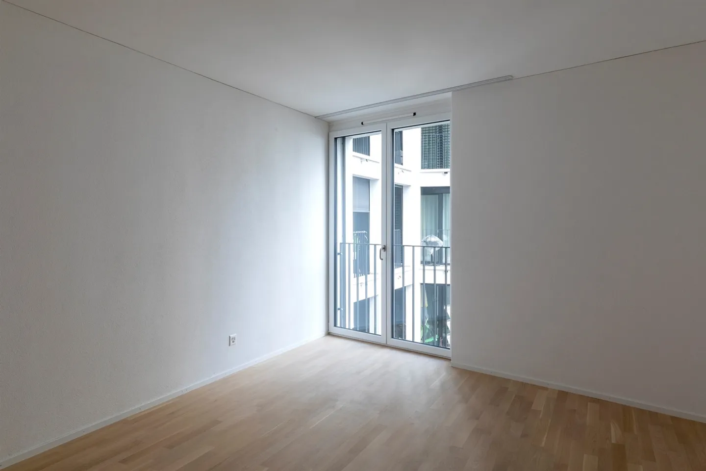 Appartamento moderno ad Aesch - Foto 4 di 5