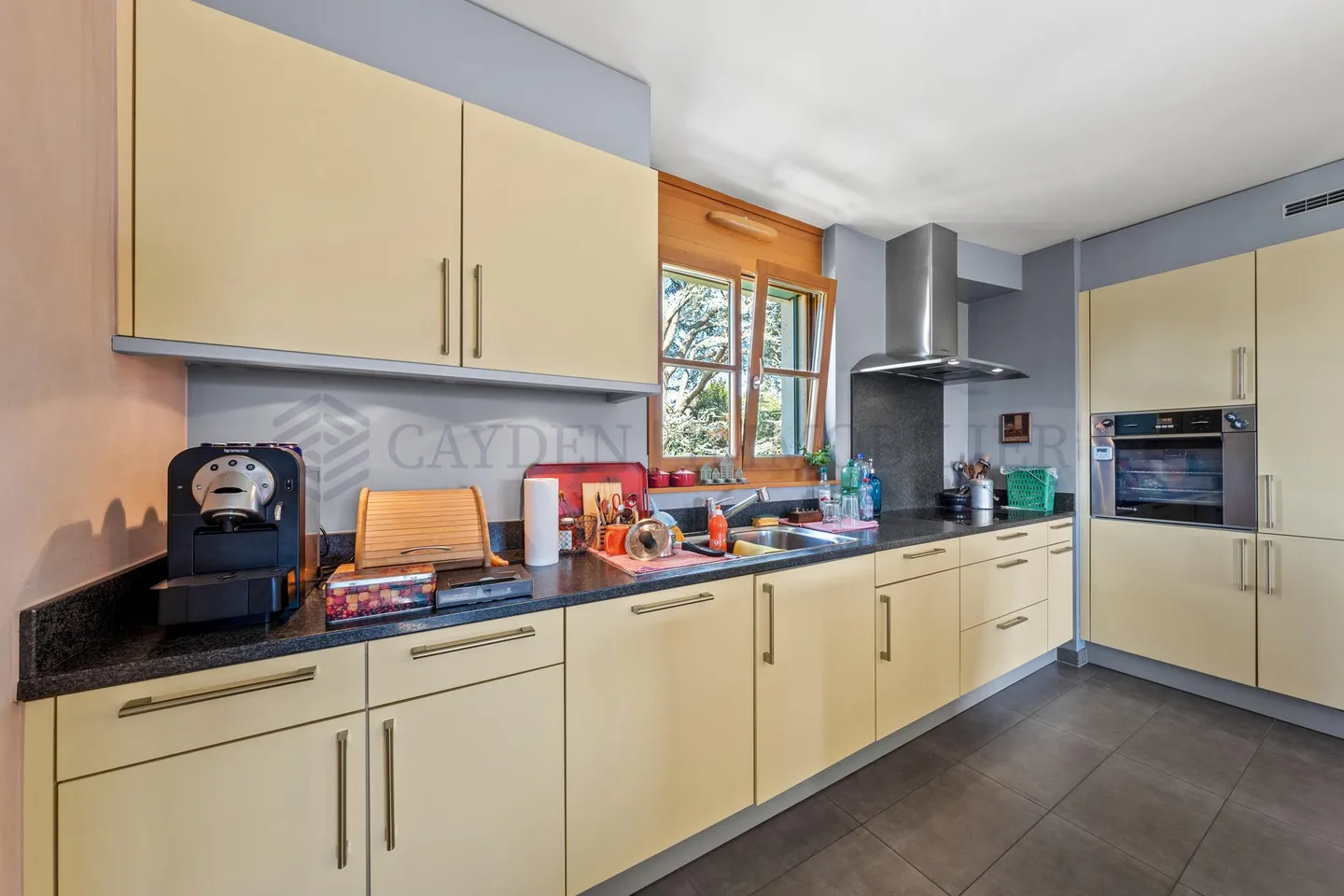 Prächtiges Attique mit Terrasse - Foto 5 von 6