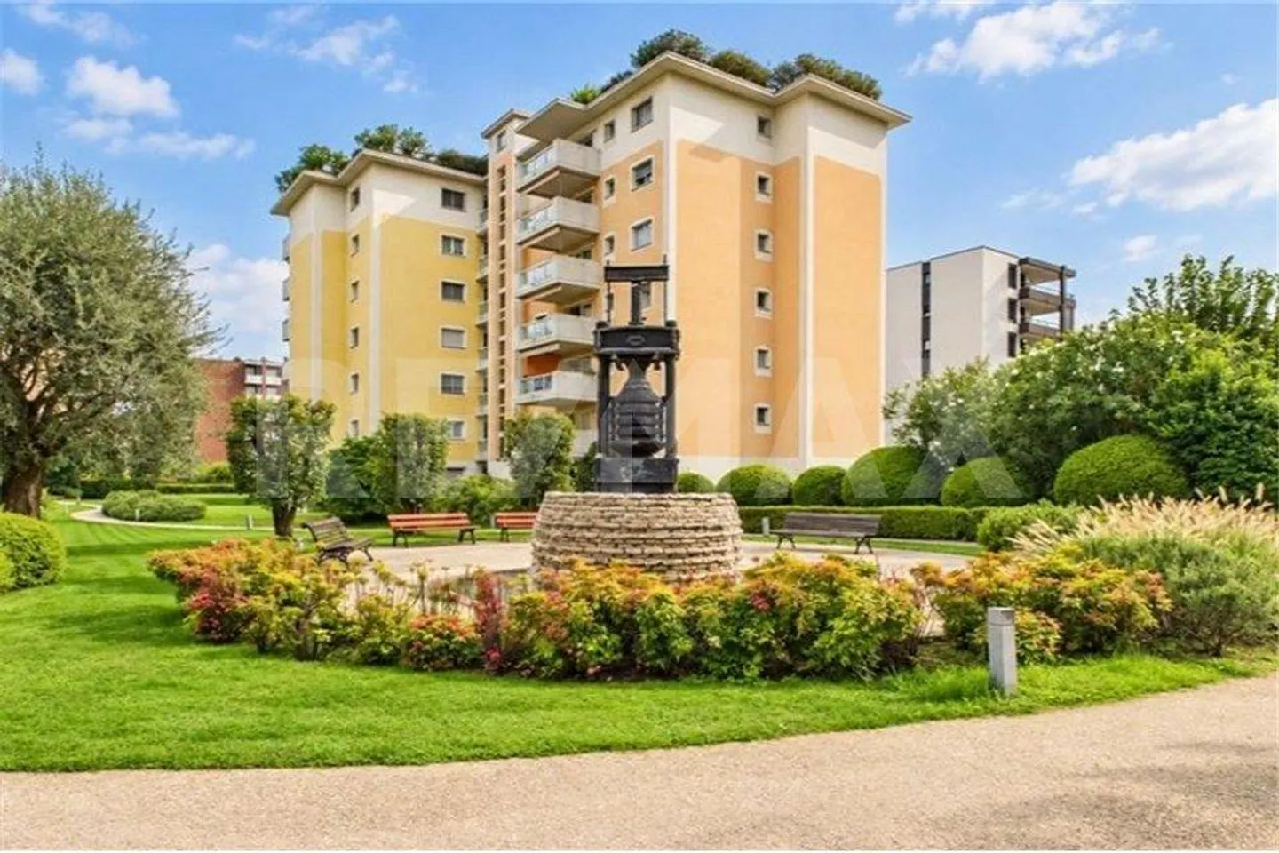 Bright Apartment in Viganello - Photo 1 of 13