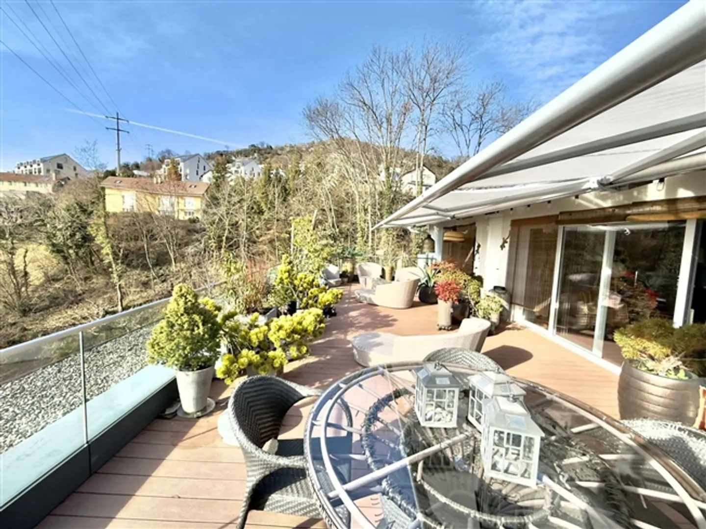 Stupendo duplex all'ultimo piano con vista mozzafiato sul lago - Foto 11 di 13