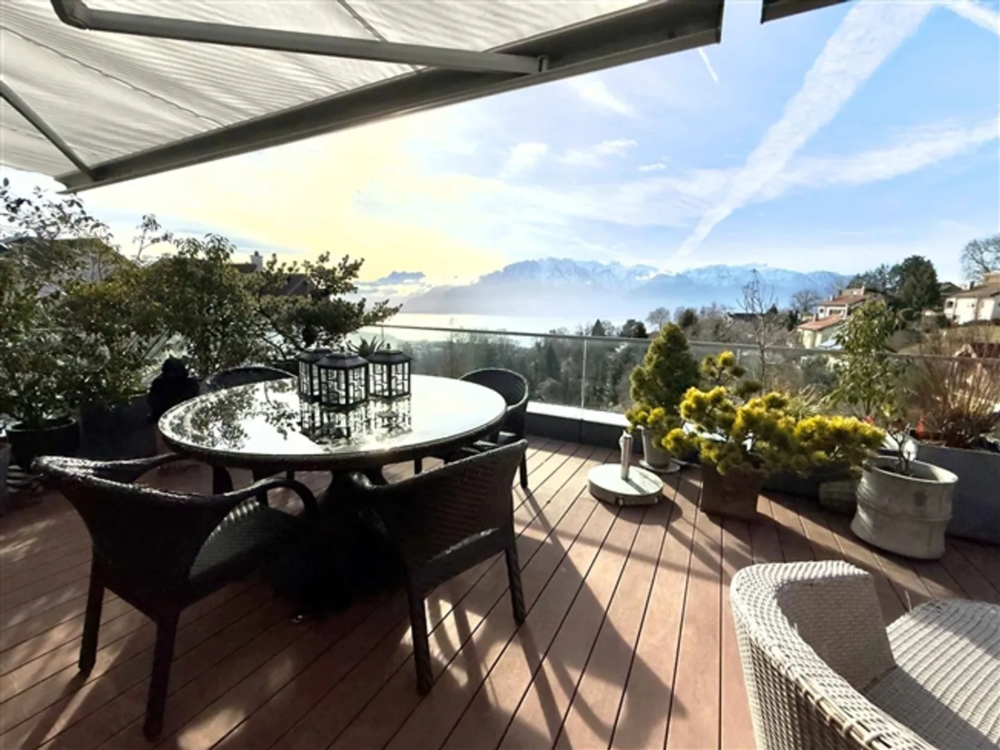 Stupendo duplex all'ultimo piano con vista mozzafiato sul lago - Foto 13 di 13