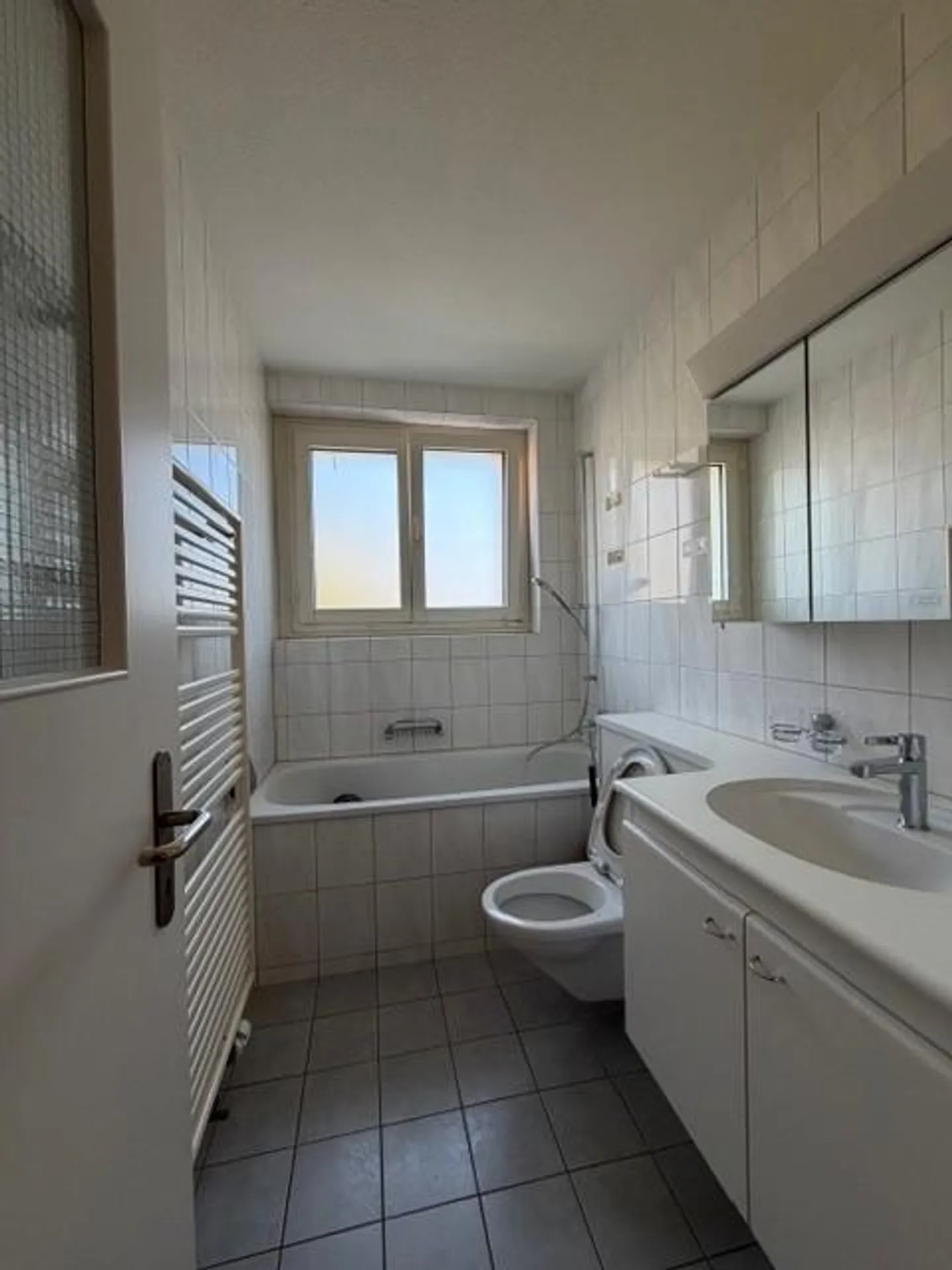 Appartamento familiare attraente con grande terrazza a Lucerna - Foto 6 di 11