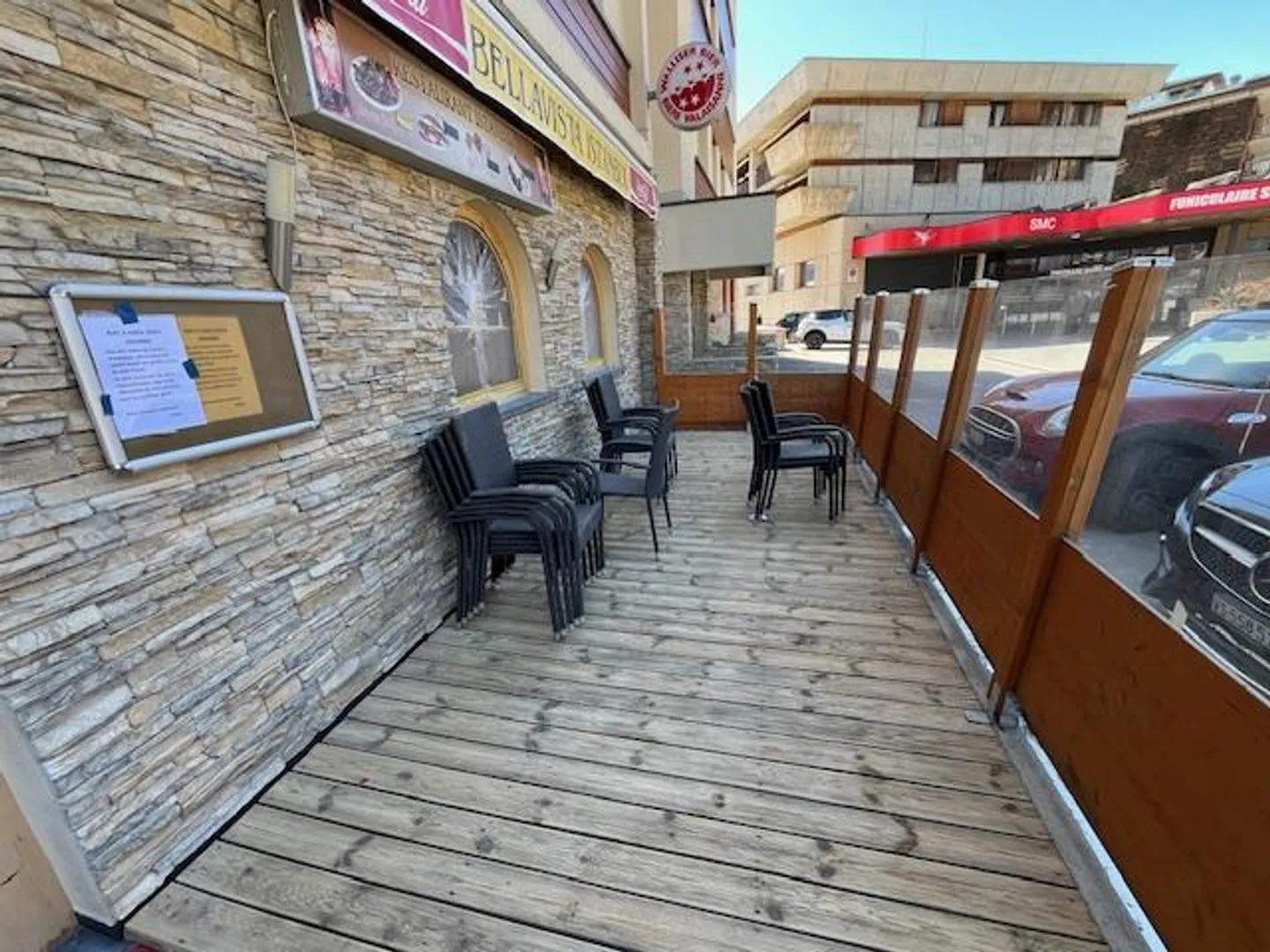Café-Restaurant à Montana - Photo 4 sur 13