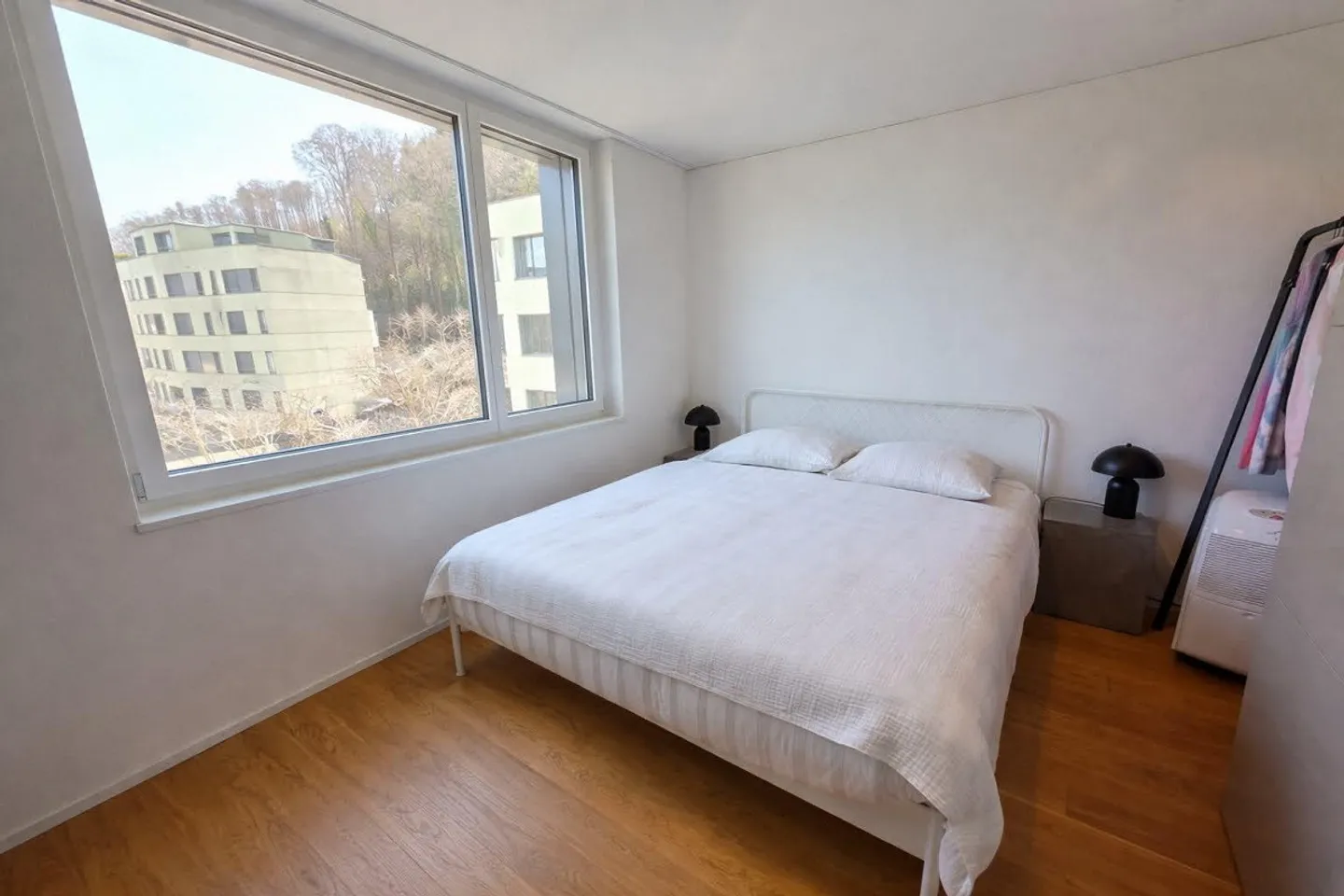 Appartamento di 4.5 locali con vista sulla foresta a Freienbach - Foto 6 di 14