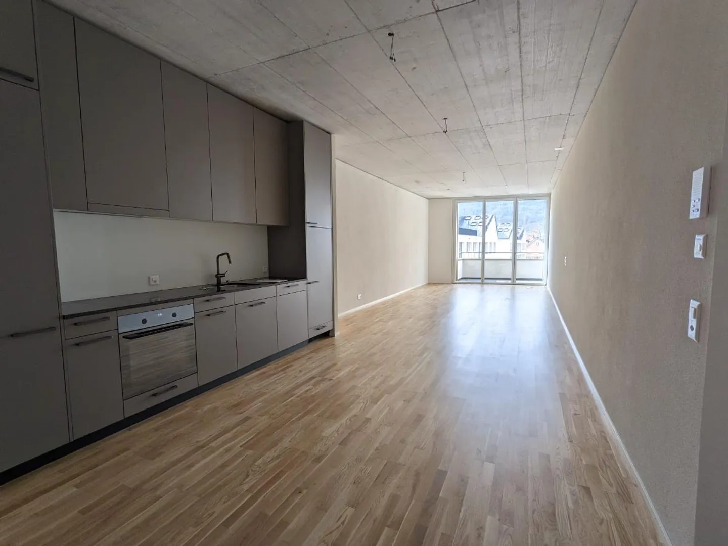 Appartement studio temporaire, mais meublé - Photo 2 sur 5