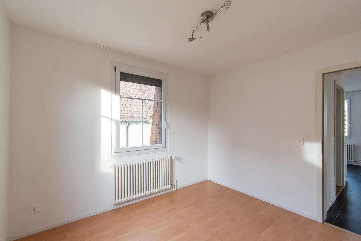 Sonnige 3.5 Zimmer-Wohnung mit Ausblick - Photo 11 sur 13