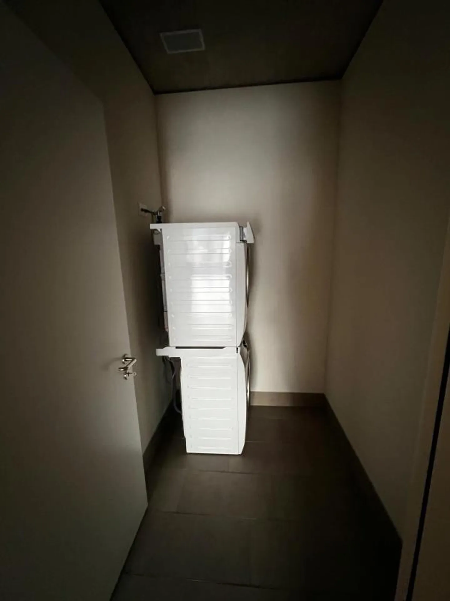 Appartement studio temporaire, mais meublé - Photo 3 sur 5