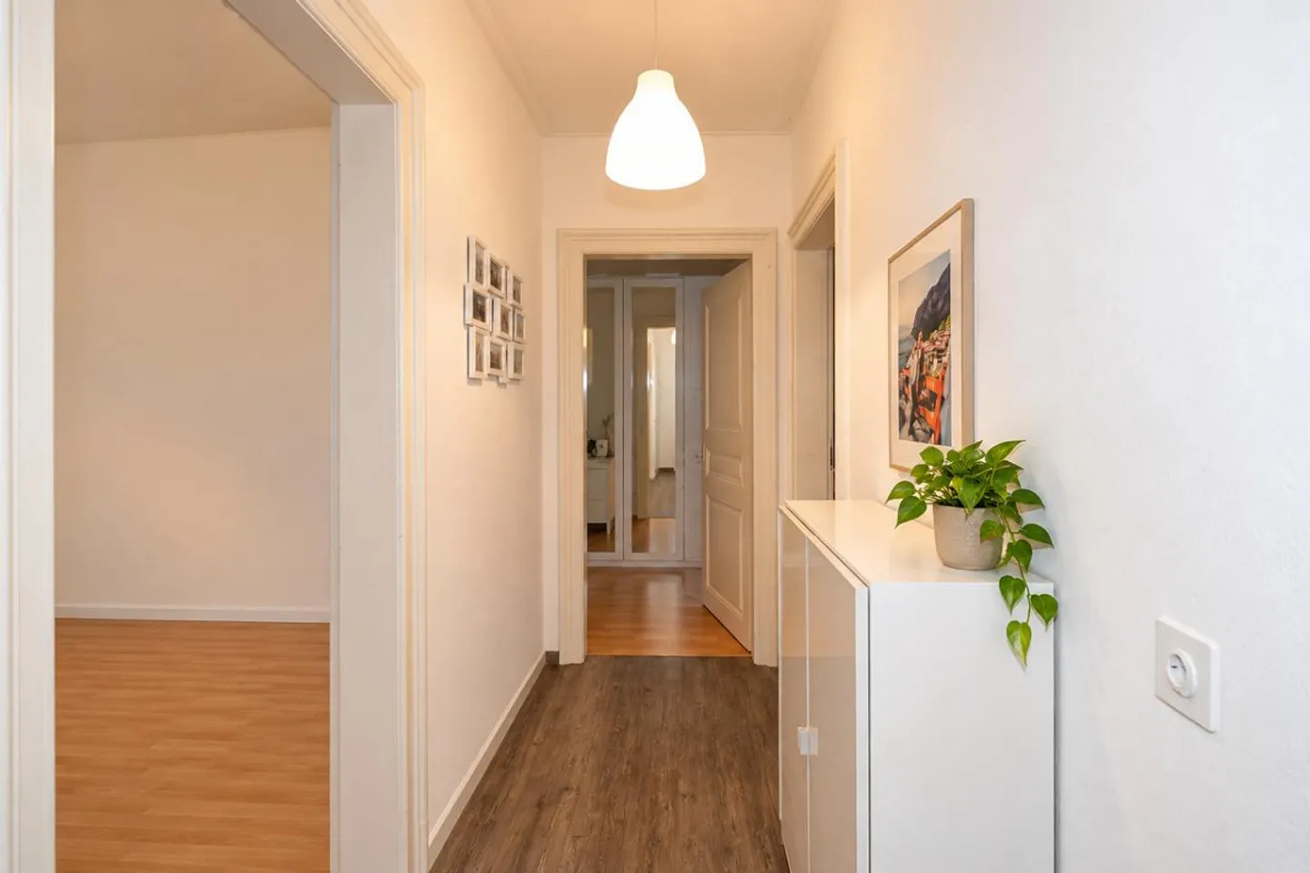 Cozy 3-room apartment with charm in Basel - Photo 5 of 8