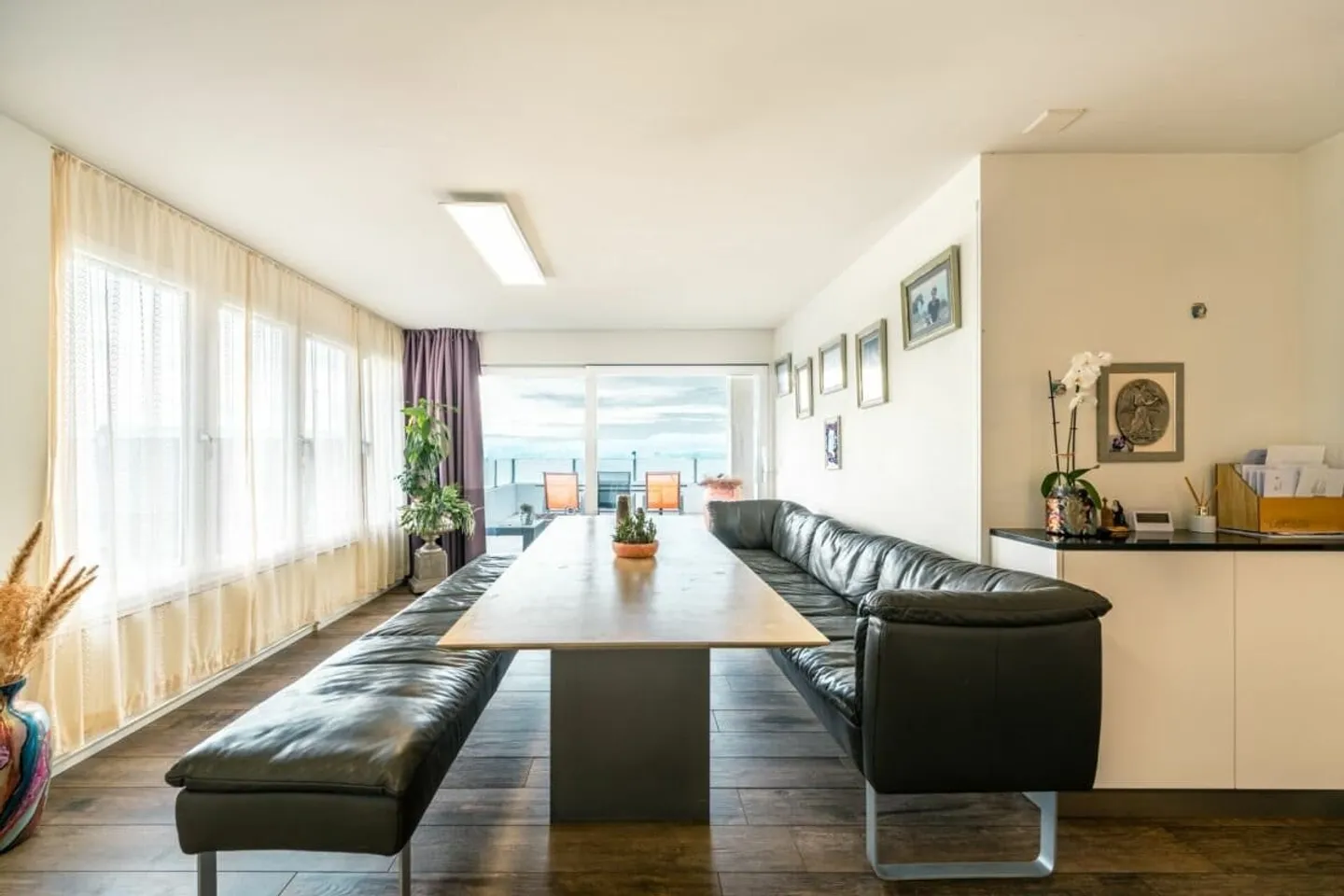 Charming Family Home with Views - Photo 4 of 13