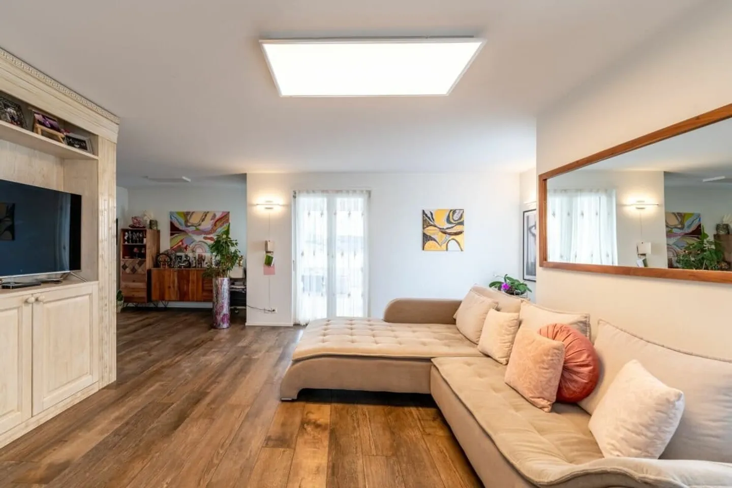 Charming Family Home with Views - Photo 6 of 13