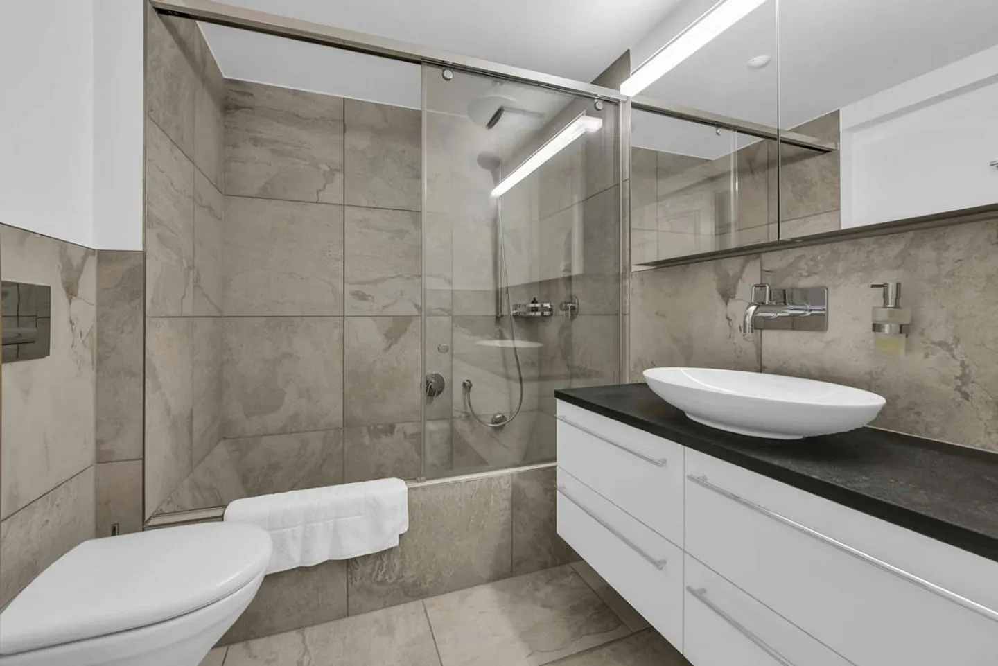 Alpine Rubin | GR - Photo 5 of 6