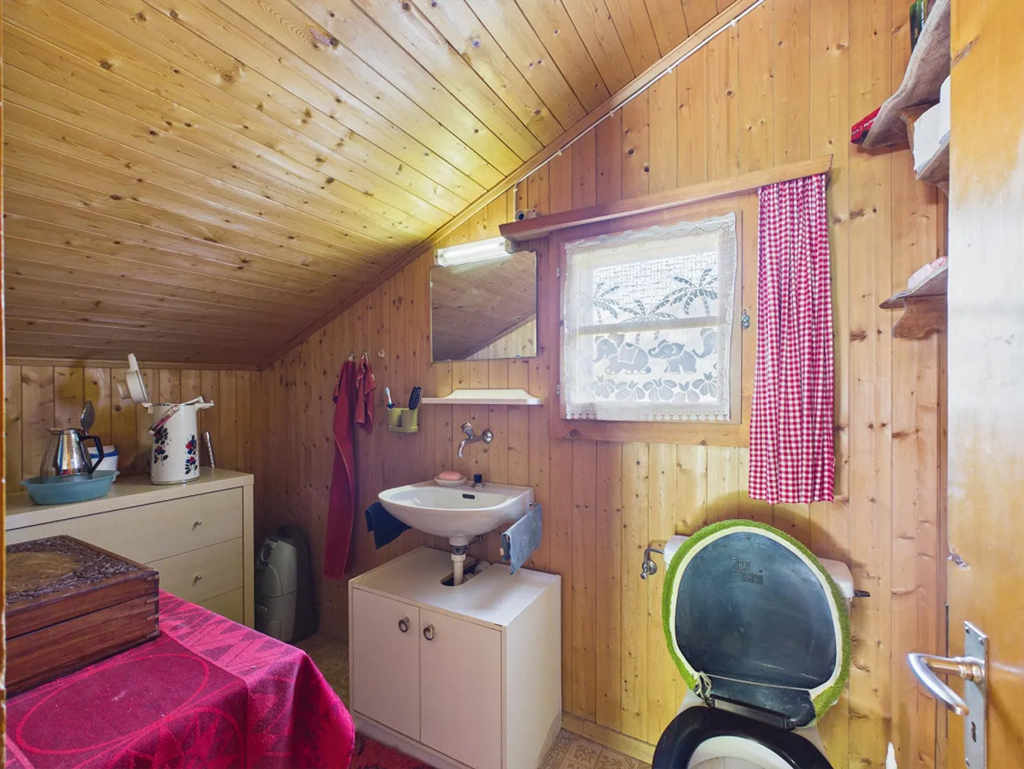 Charmante Alphütte mit atemberaubender Aussicht - Foto 7 von 16