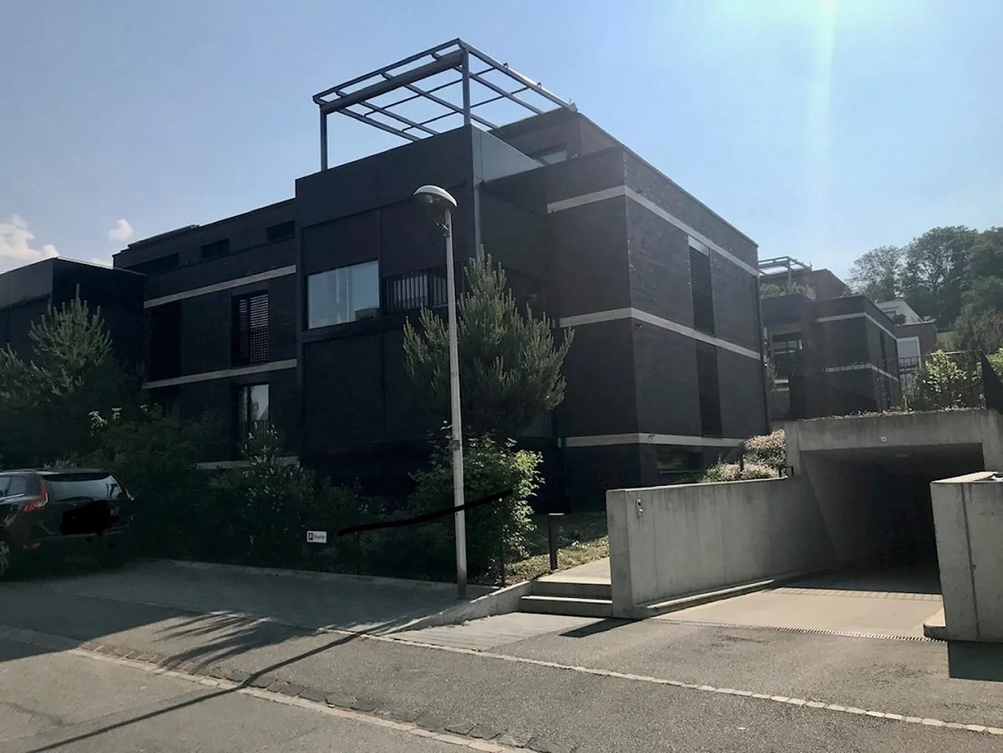 Parking spaces for rent at Magrethenstrasse 10 - Photo 1 of 2