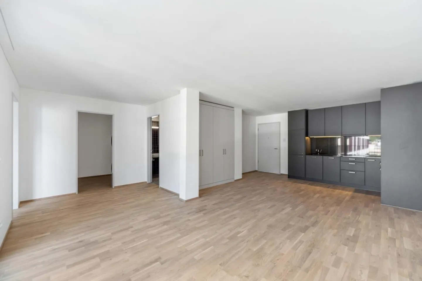 MOYO - Moderne Wohnung in Gold - Foto 2 von 10