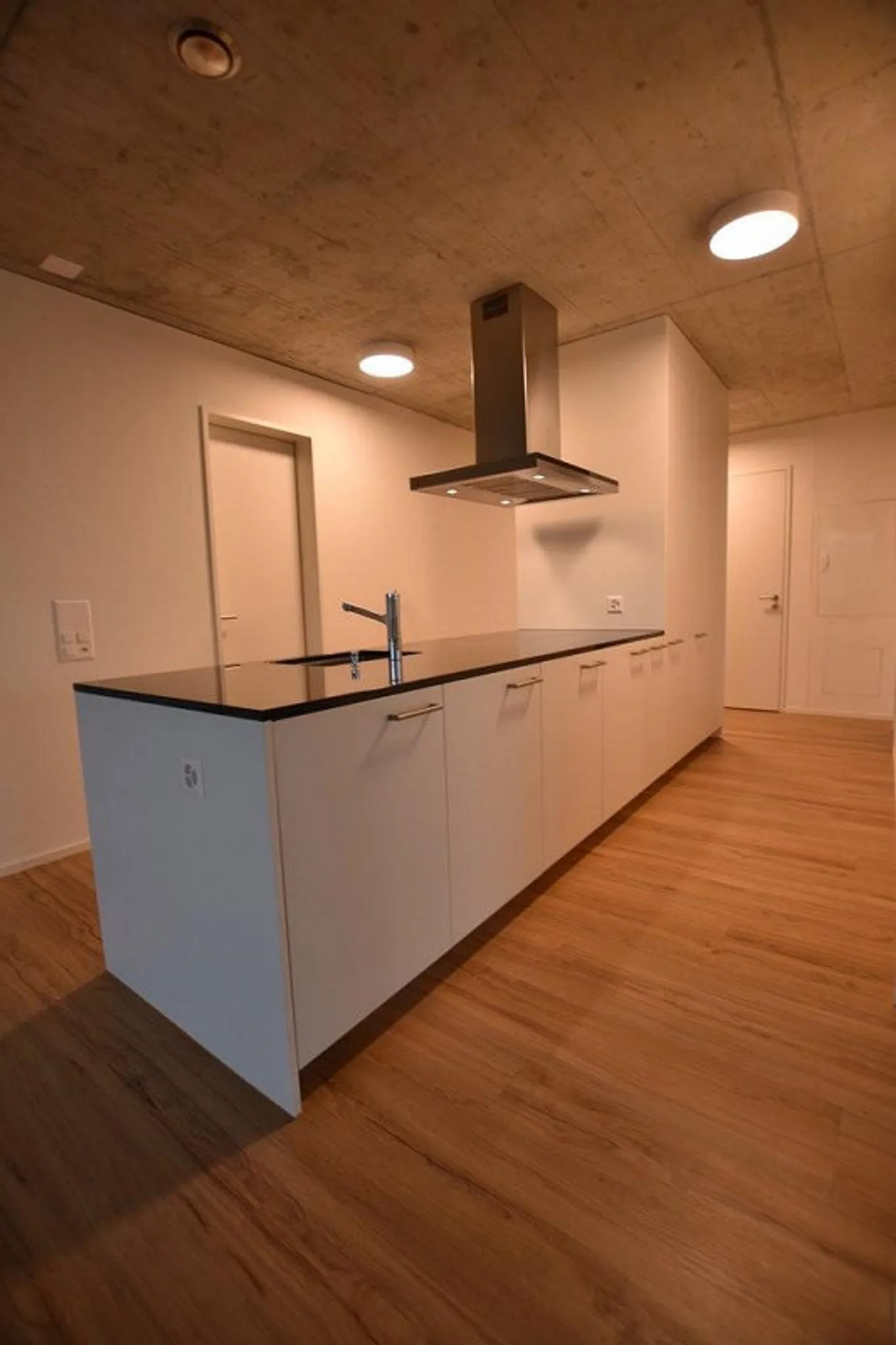 Grosszügige und zentrale 4.5-Zimmerwohnung im Herzen von Bern-Bümpliz - Photo 1 of 11