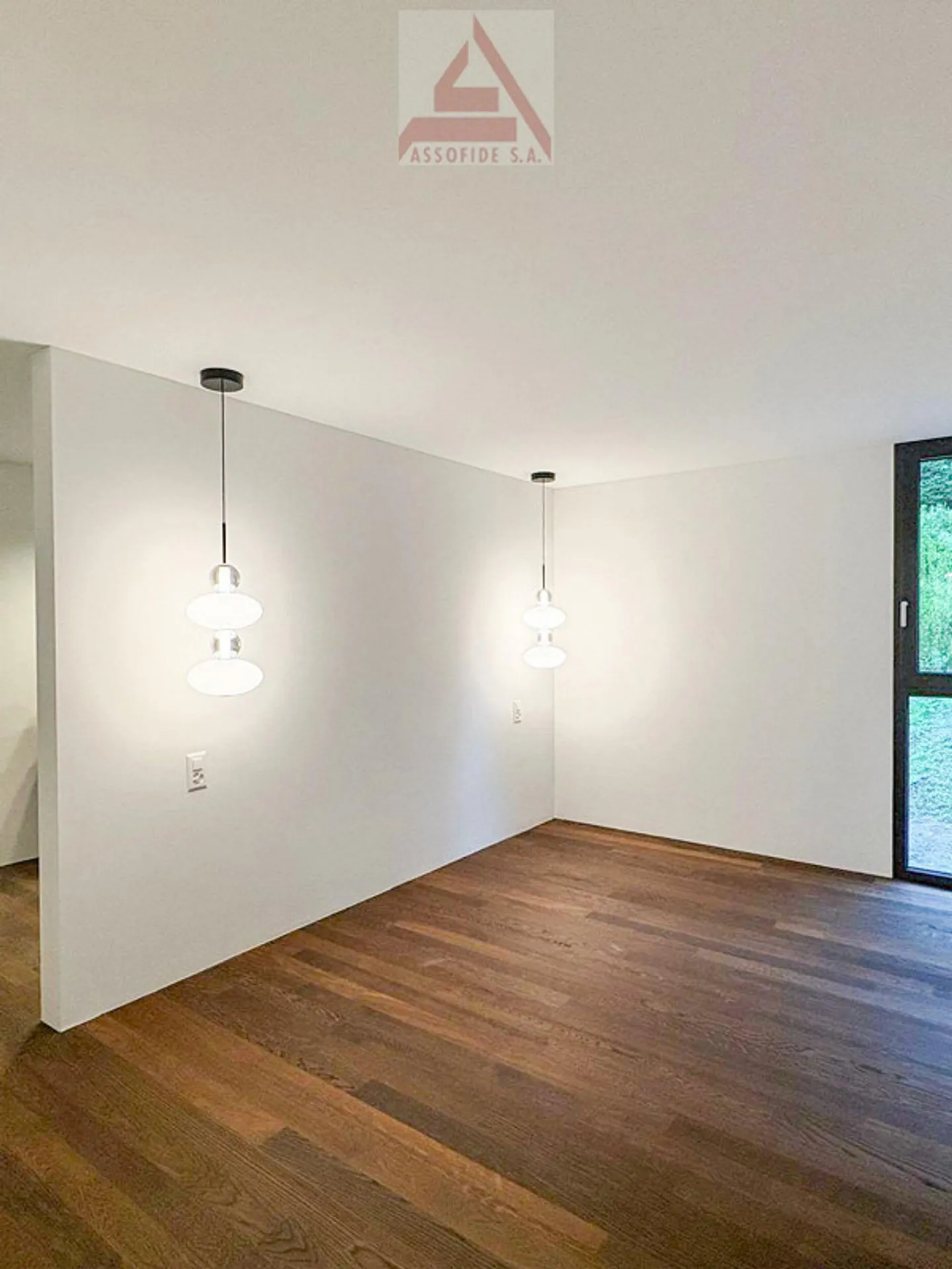 4.5 - Room - Terraced Houses - Photo 3 of 6