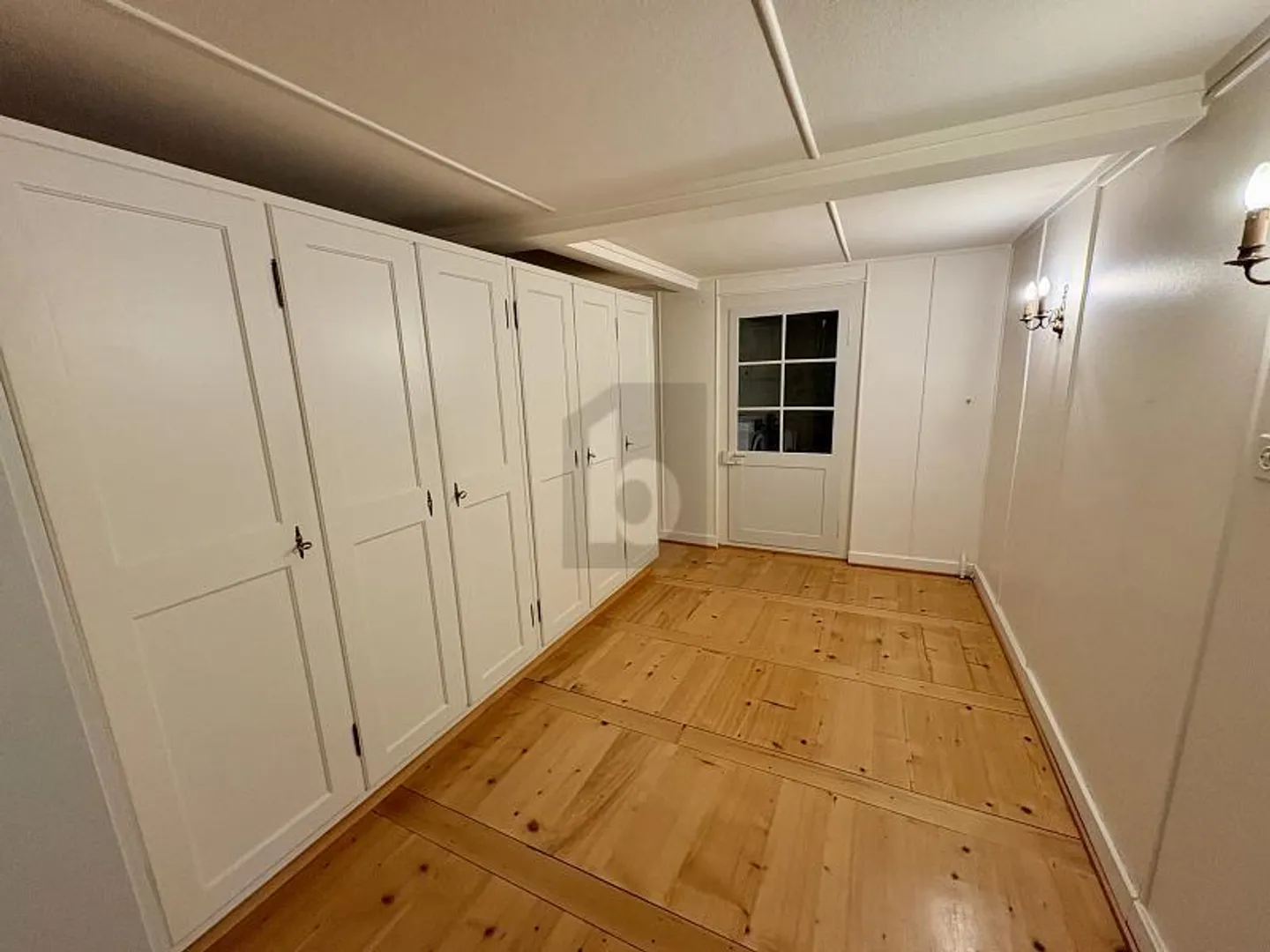 CENTRALE, TRANQUILLO E RINNOVATO DI RECENTE - Foto 5 di 6