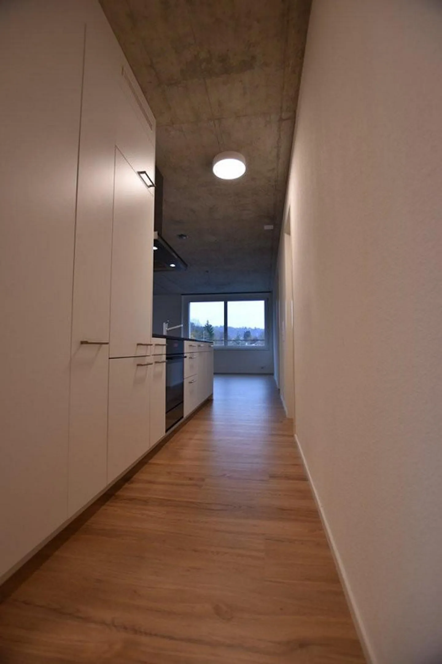 Grosszügige und zentrale 4.5-Zimmerwohnung im Herzen von Bern-Bümpliz - Photo 8 of 11