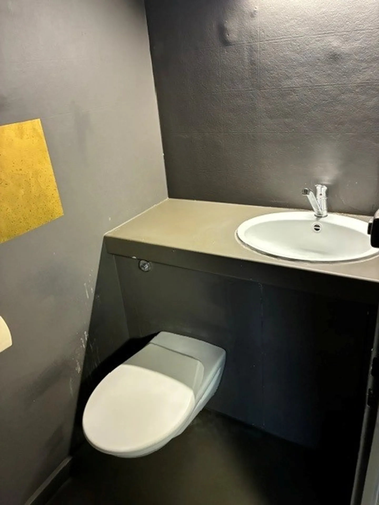 Espace de bureau à louer - Photo 5 sur 5