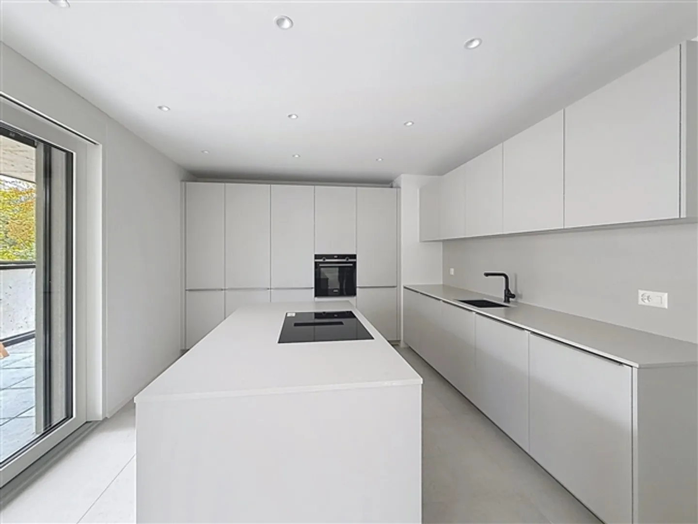 Very nice new apartment with terrace and garden in a small co-ownership - Photo 4 of 9