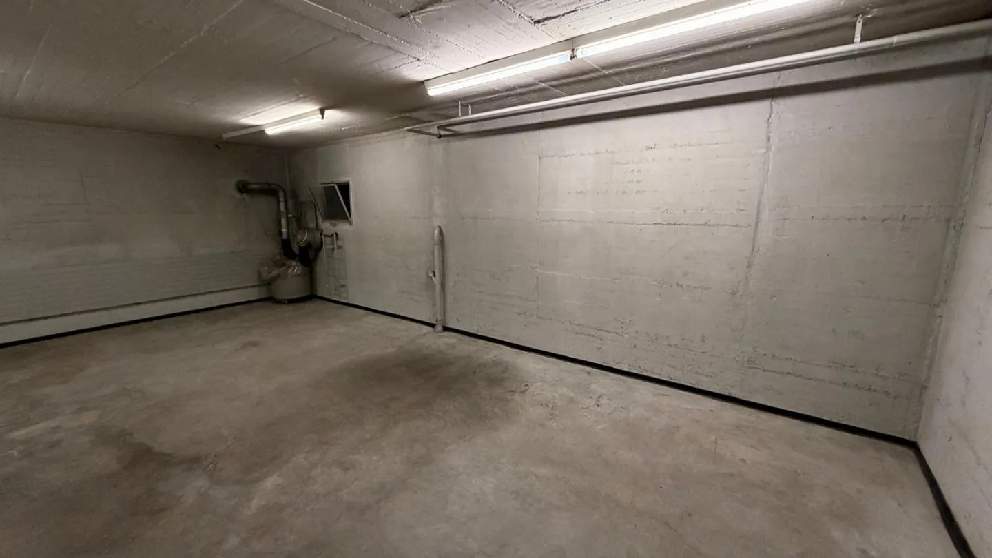 Petite surface de stockage à louer à Regensdorf - Photo 2 sur 7