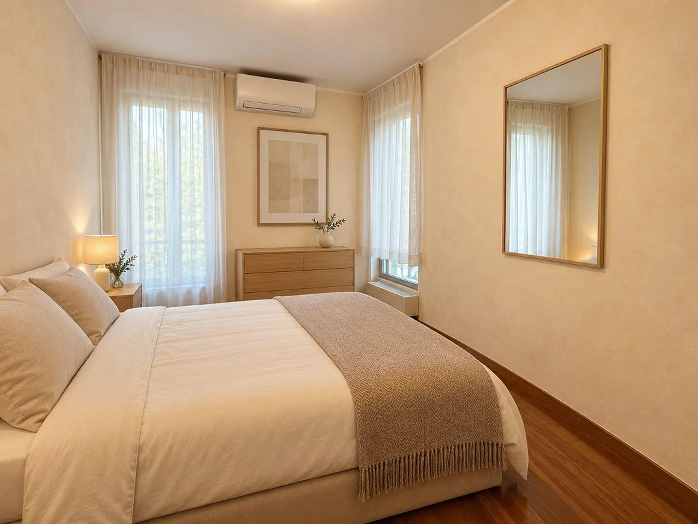 Lugano Castagnola – Elegant duplex apartment with lake view and spacious living areas - Photo 13 of 14