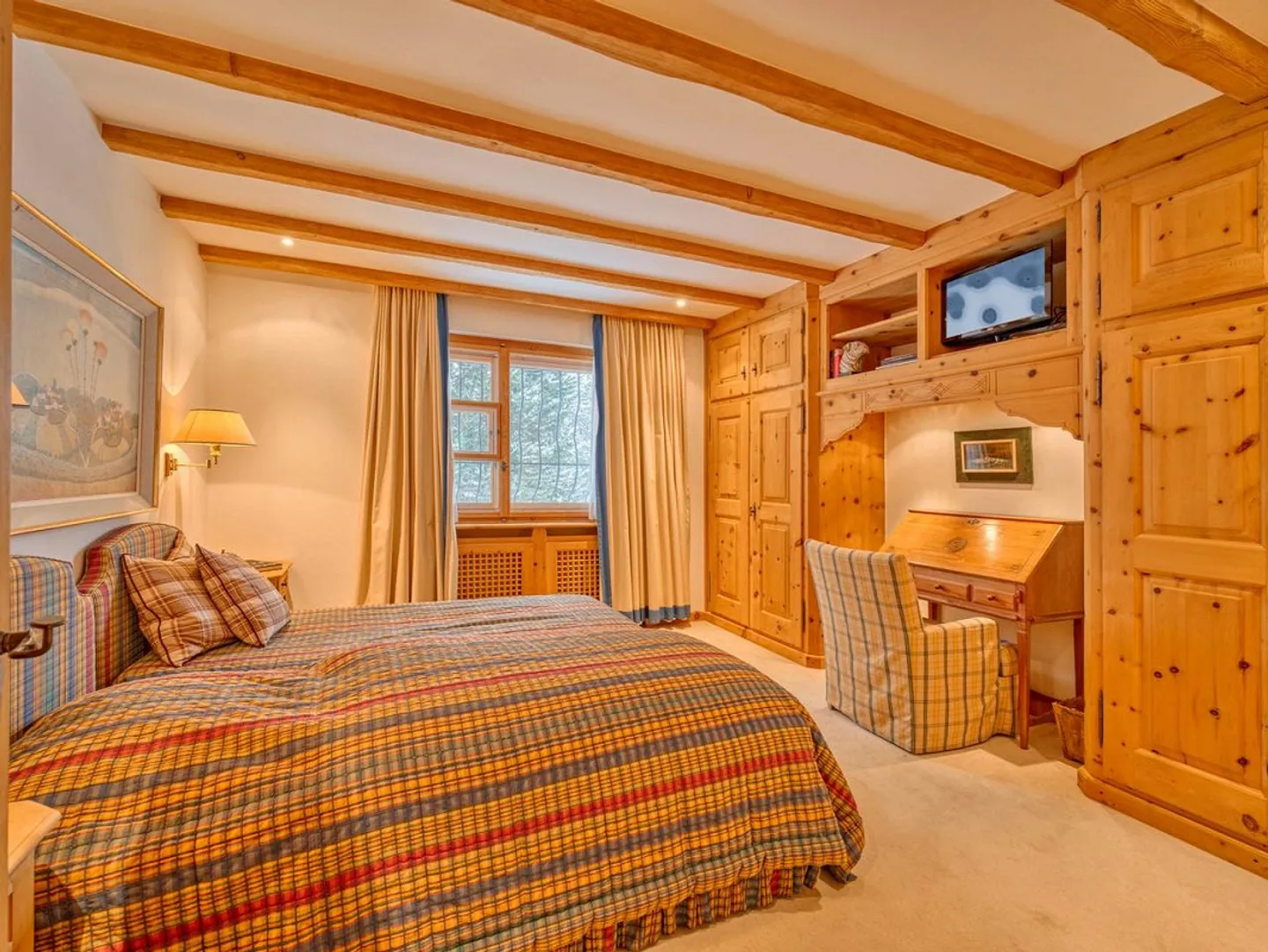 Chesa Nova - Villa in sunny central location in St. Moritz village. - Photo 4 of 6