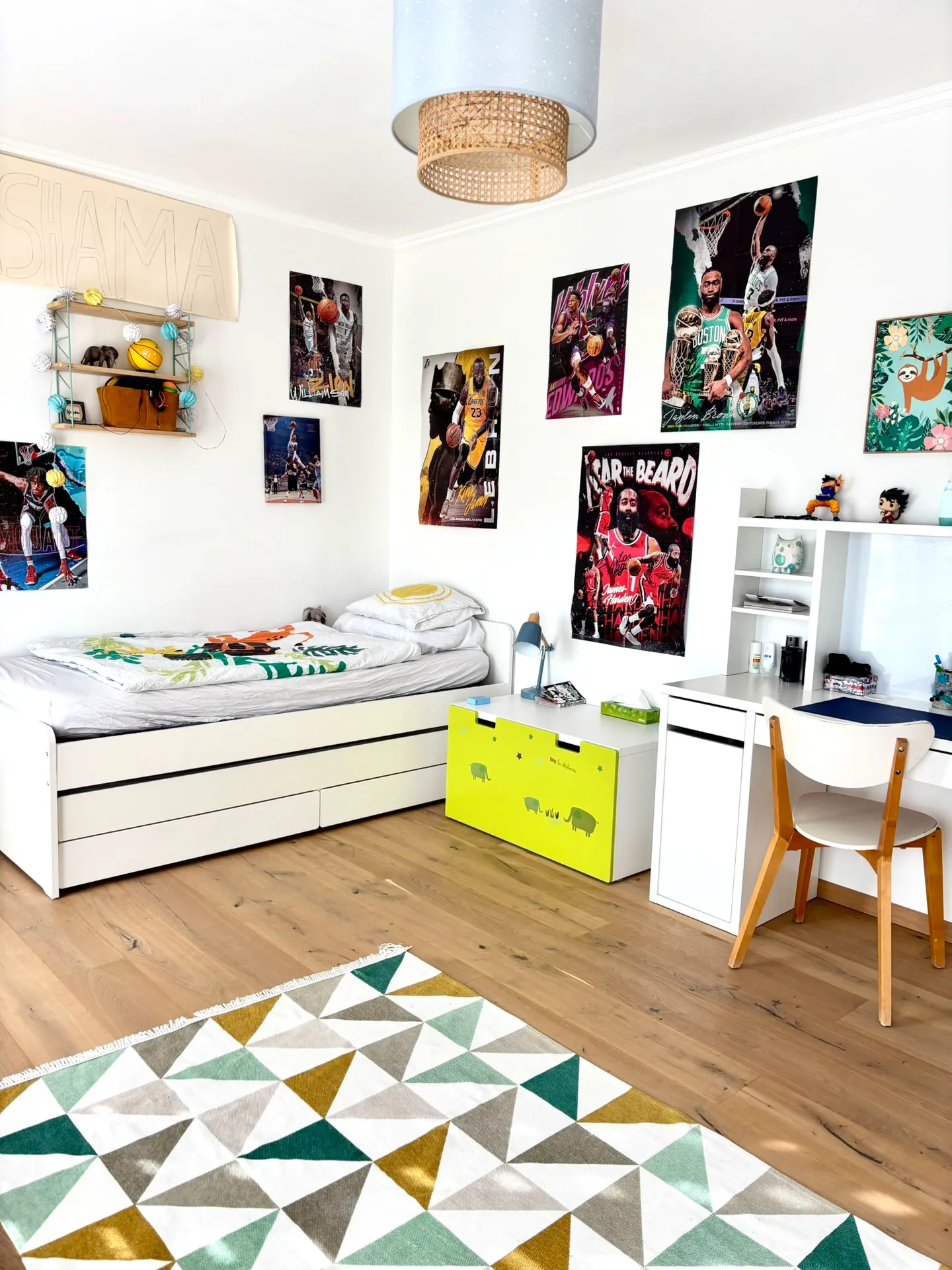 Luxury Villa with Mountain View - Photo 11 of 20