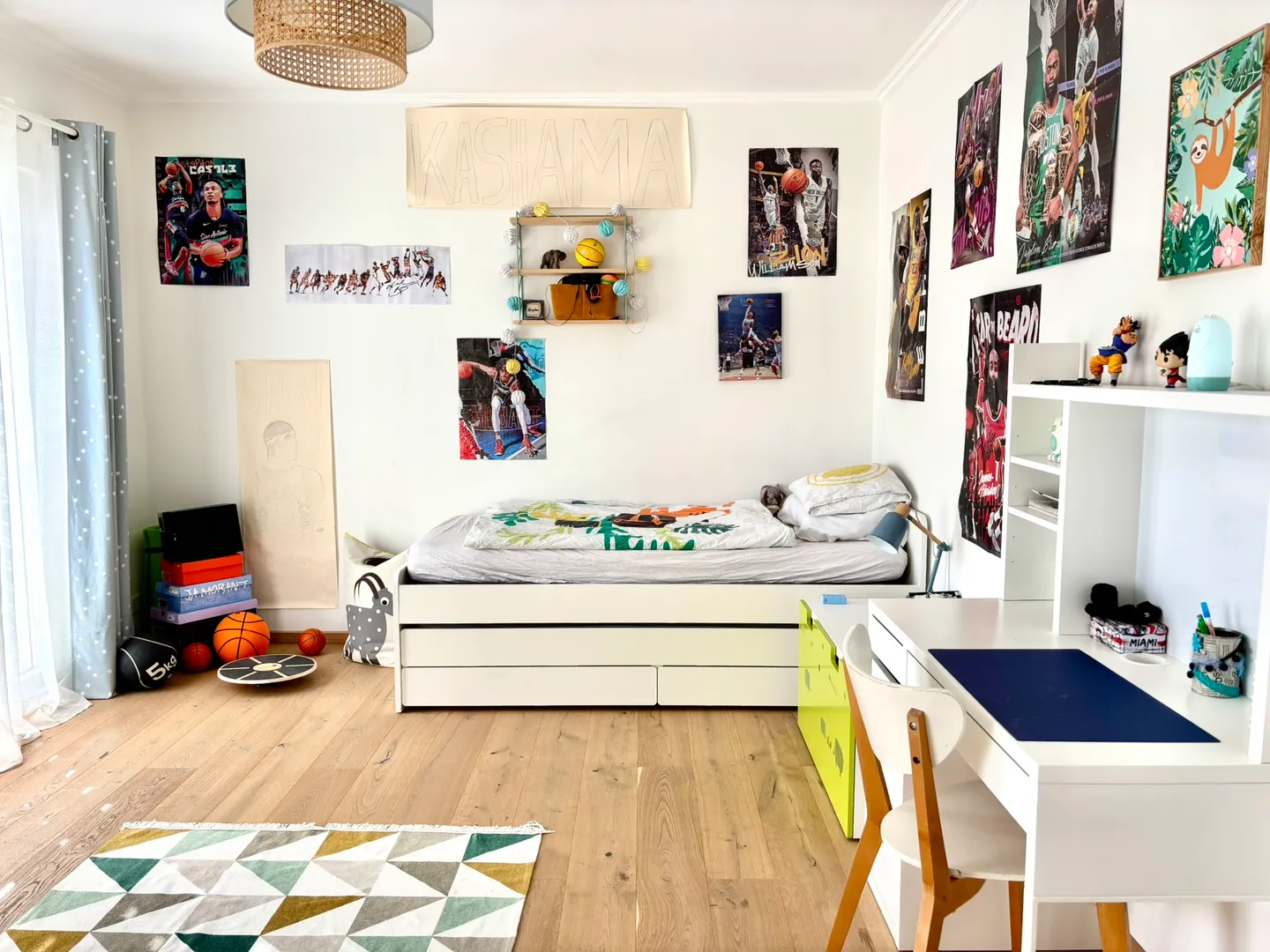 Luxury Villa with Mountain View - Photo 12 of 20