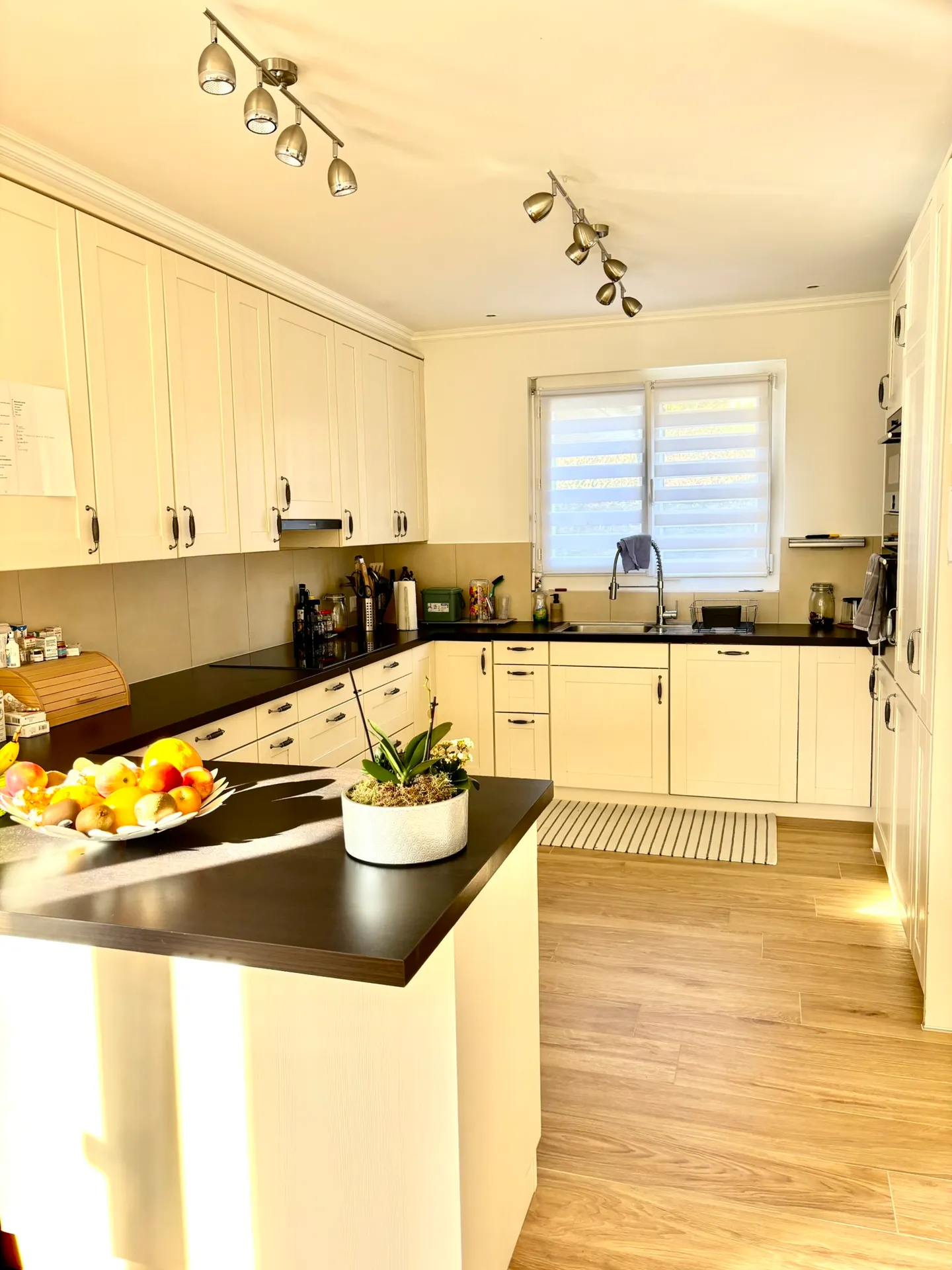 Luxury Villa with Mountain View - Photo 5 of 20