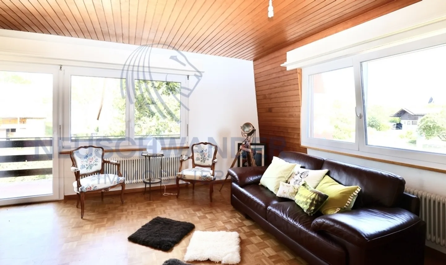 Close to nature large family house with two apartments - Photo 4 of 20