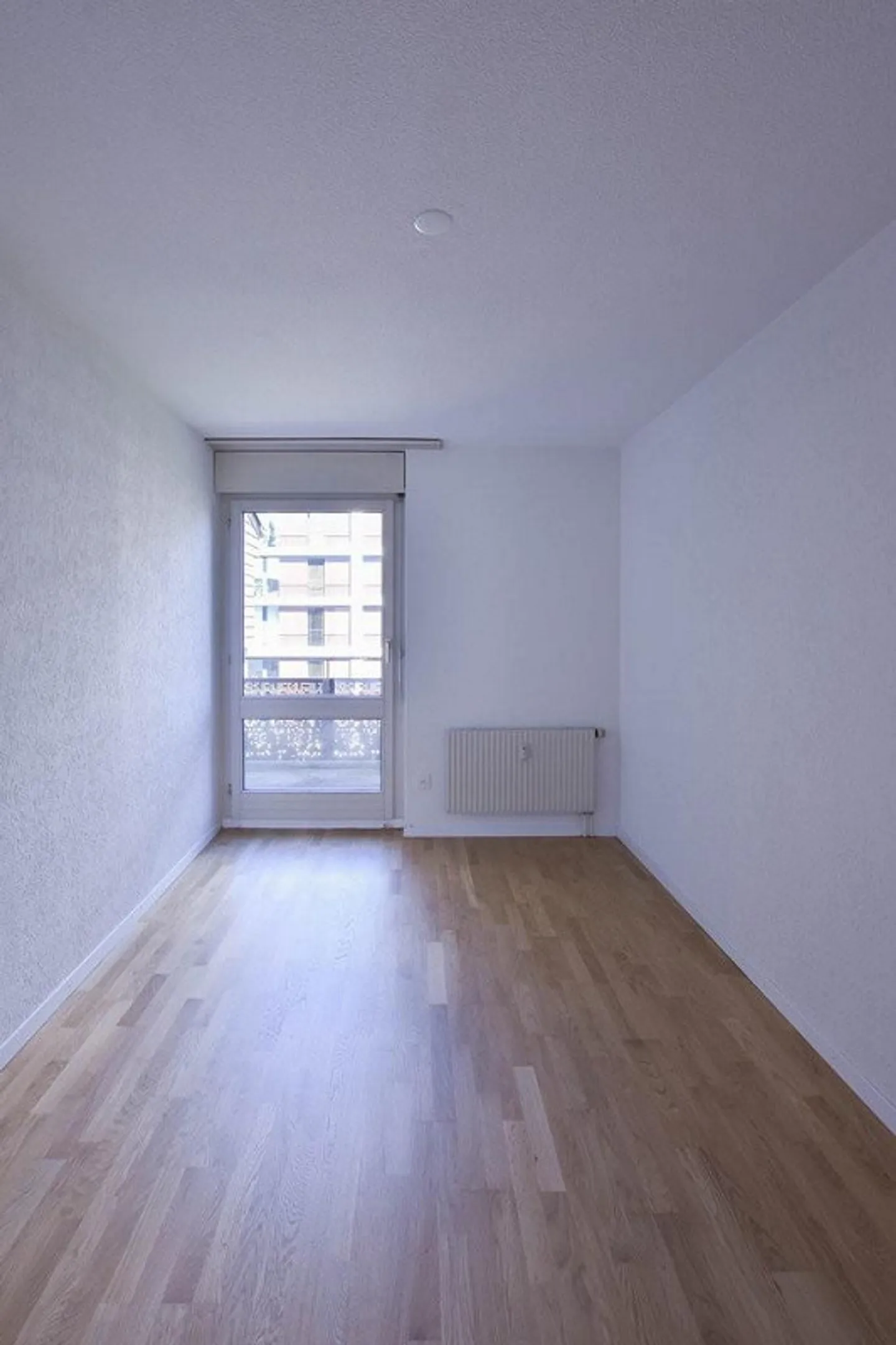 Renovated Gallery Apartment - Photo 4 of 8