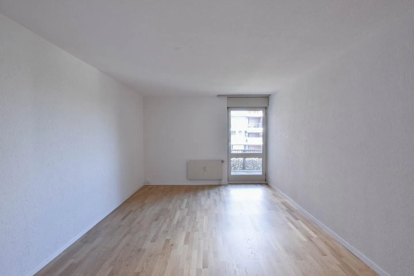 Renovated Gallery Apartment - Photo 5 of 8