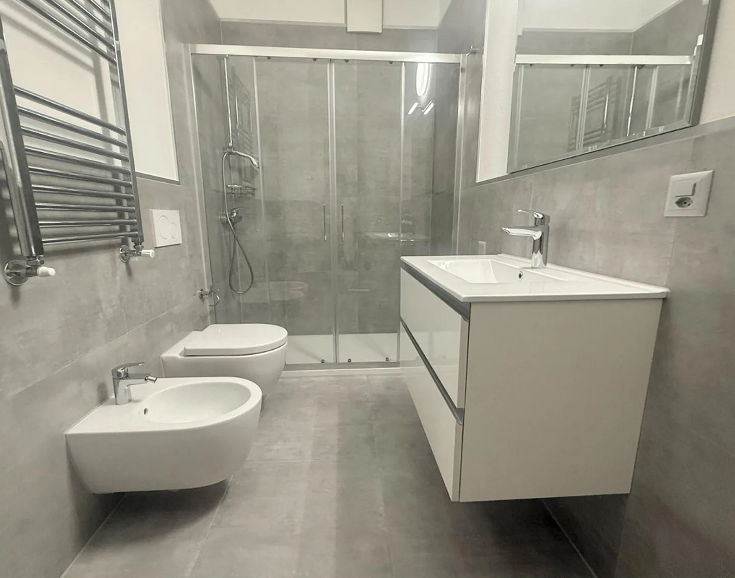 Modernes 3.5-Zimmer-Apartment in Vacallo - Foto 6 von 8