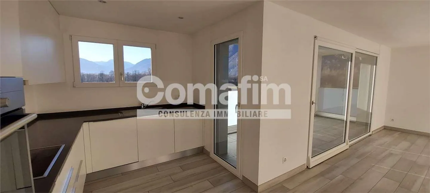 Appartamento 3,5 locali al 3° piano - Osogna - Foto 1 di 13