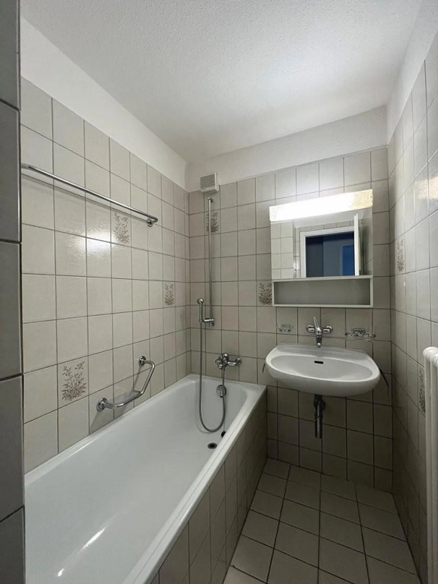 Comfortable living in the immediate vicinity of the University of St. Gallen - Photo 3 of 6