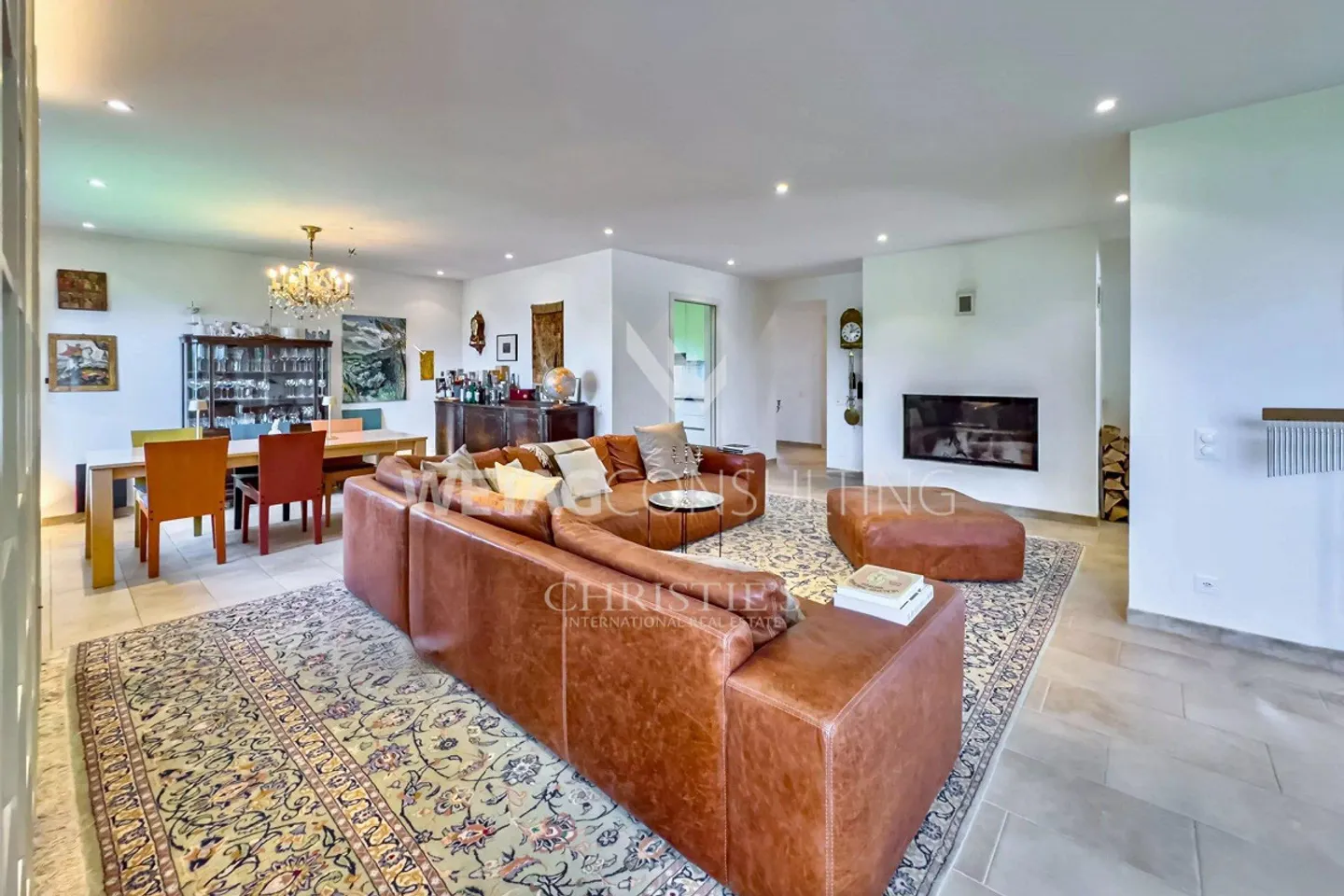 Propriété spacieuse dans la verdure avec villa principale, maison d'hôtes et grotte indépendante à vendre à Rivera-Monteceneri - Photo 4 sur 13