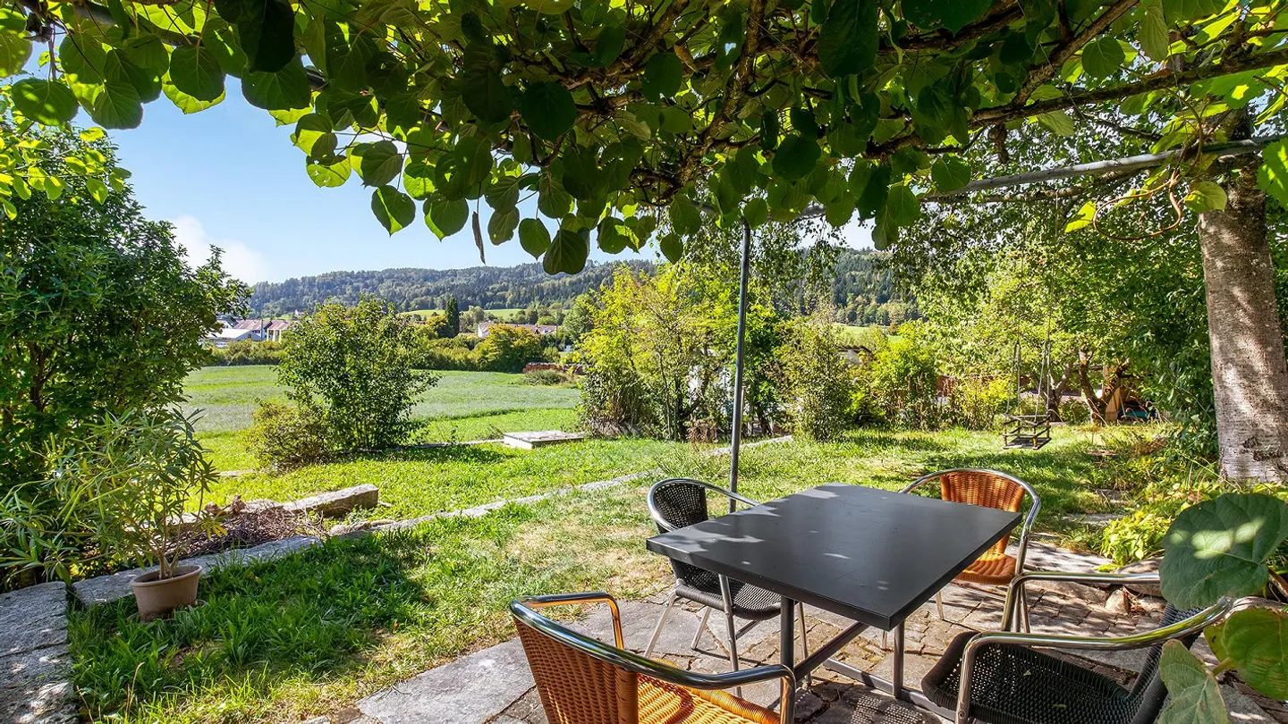Charmantes Familienhaus mit Aussicht - Foto 5 von 6