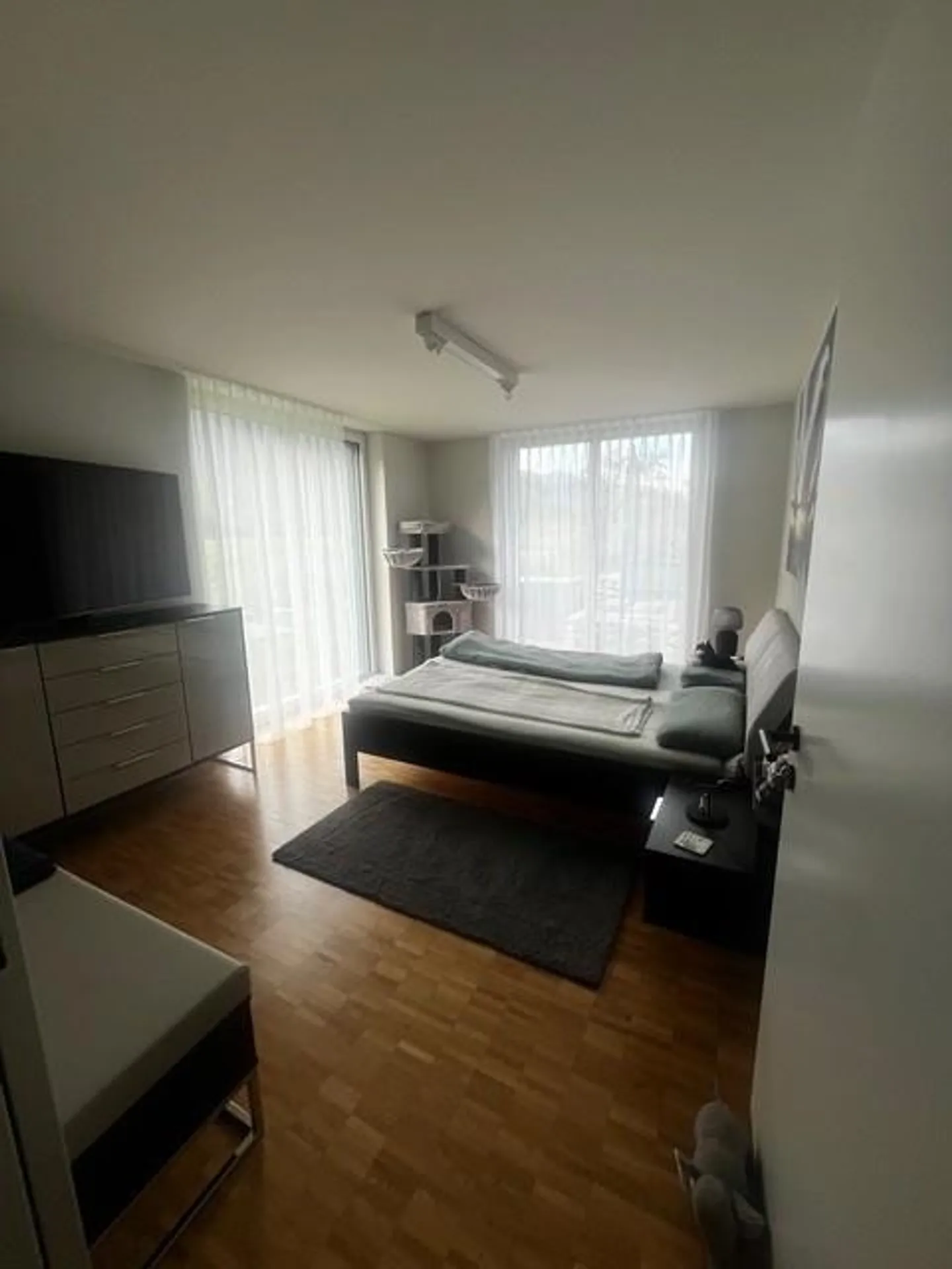 Modern Ground Floor Apartment in Nature-Friendly Location - Photo 3 of 8