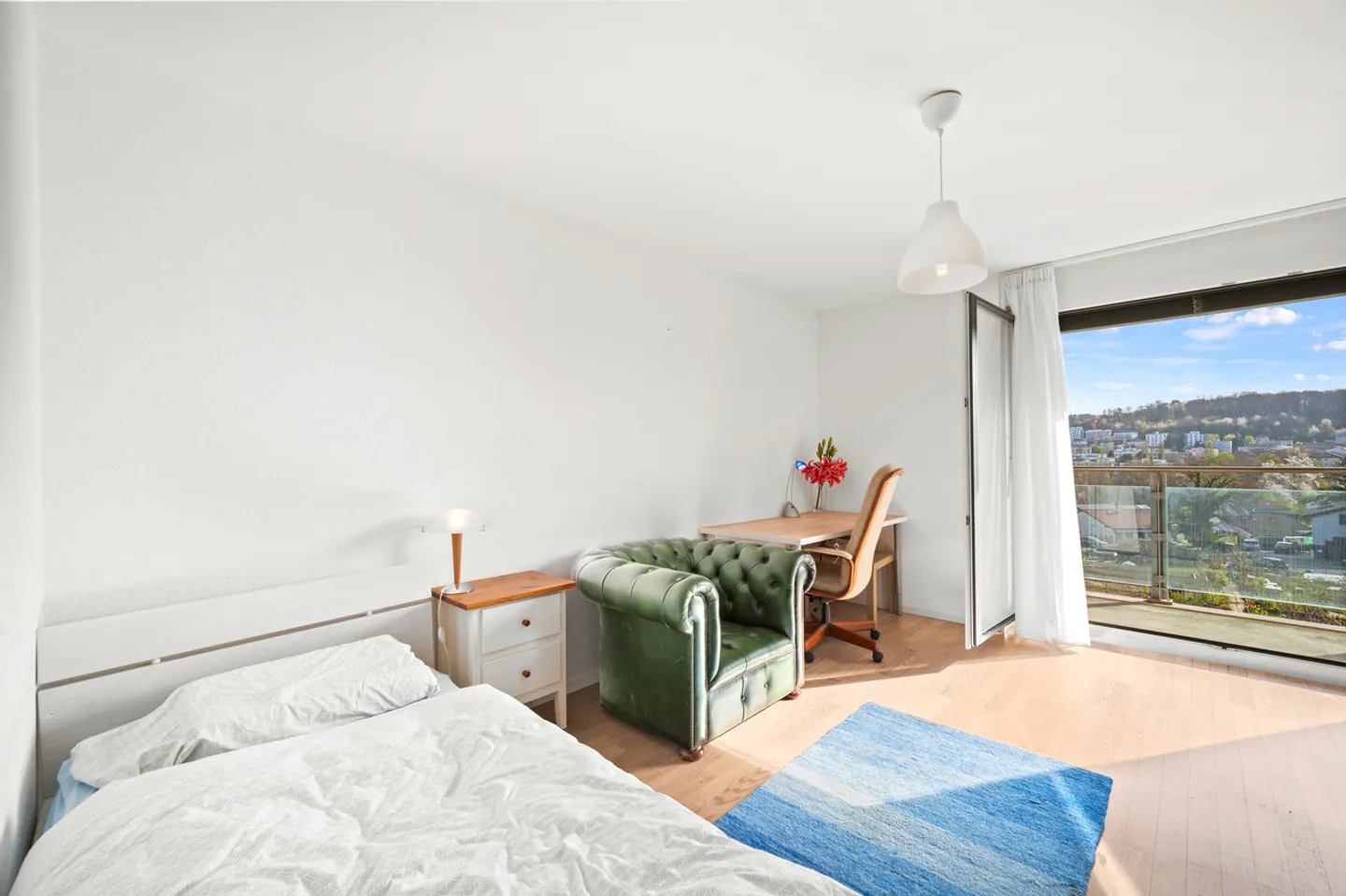 Beautiful opportunity in the heart of the Vaud capital - Photo 6 of 13