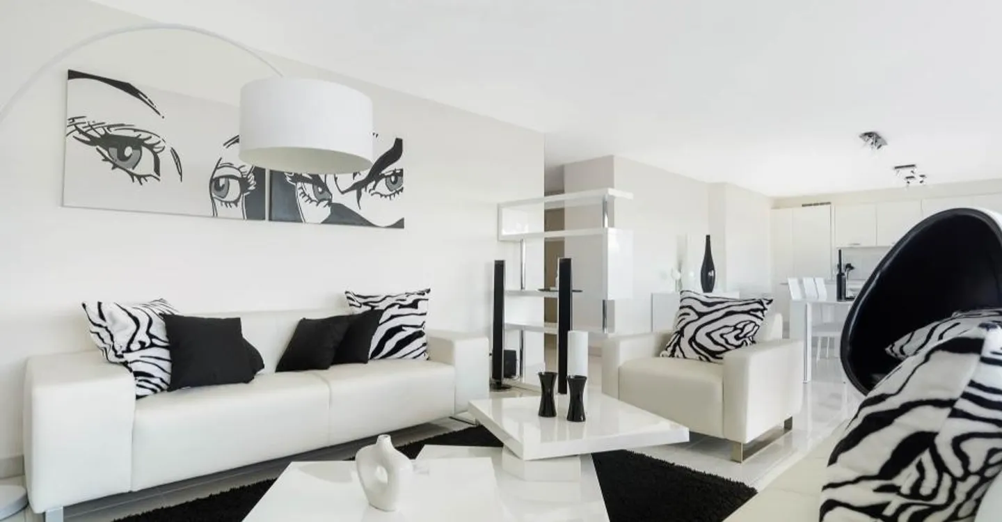 Appartement Magnifique avec Terrasse - Photo 2 sur 7