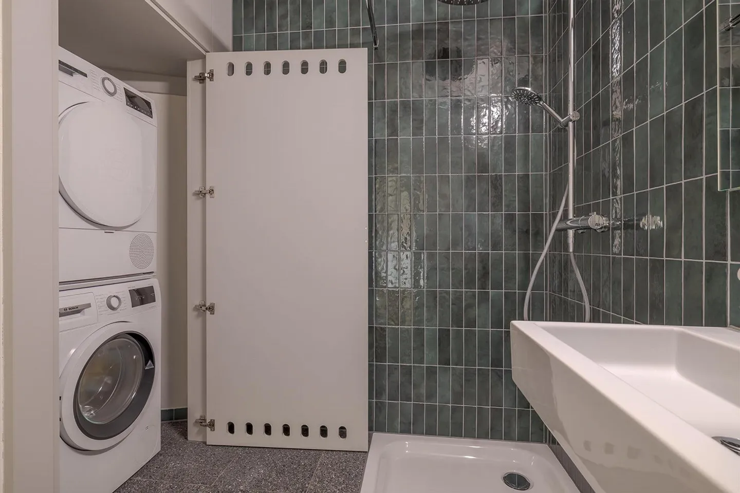 3.5 Room Apartment in Biel - Photo 5 of 12
