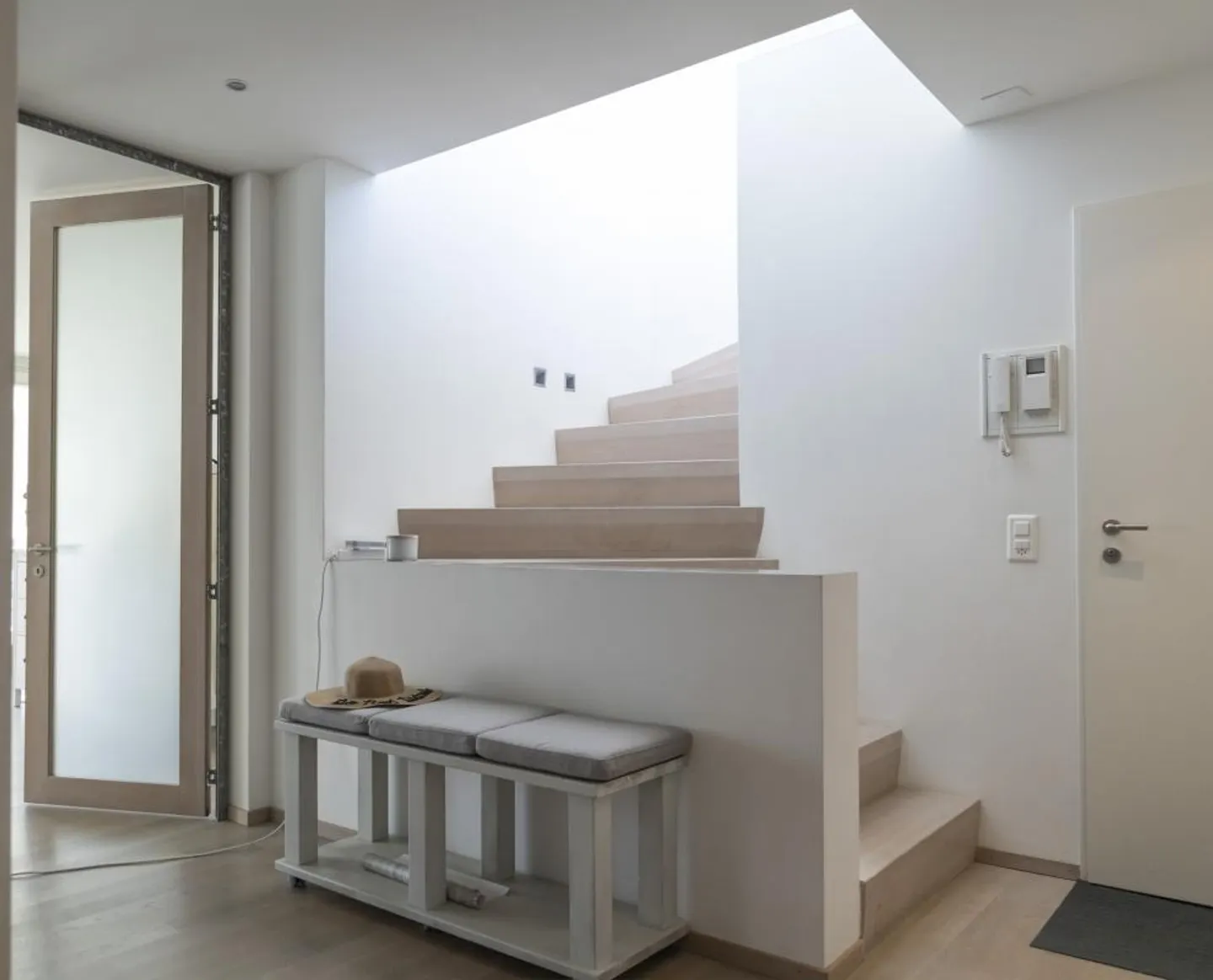 Exclusive 4.5-room maisonette apartment in building rights - Photo 14 of 27