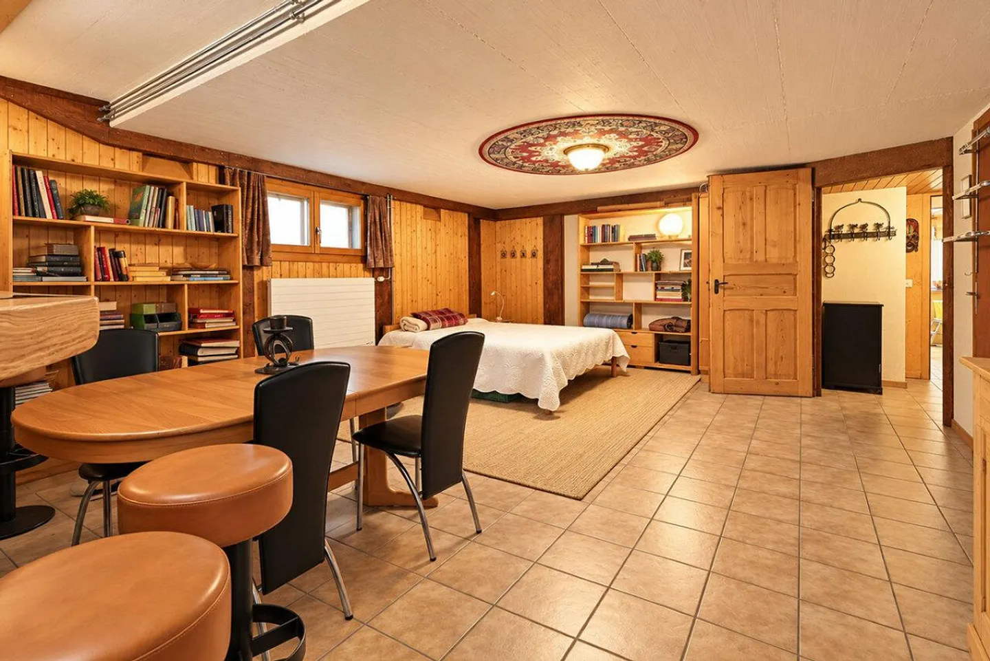 6.5-Room Family Paradise Villa with Generous Surroundings - Photo 21 of 29