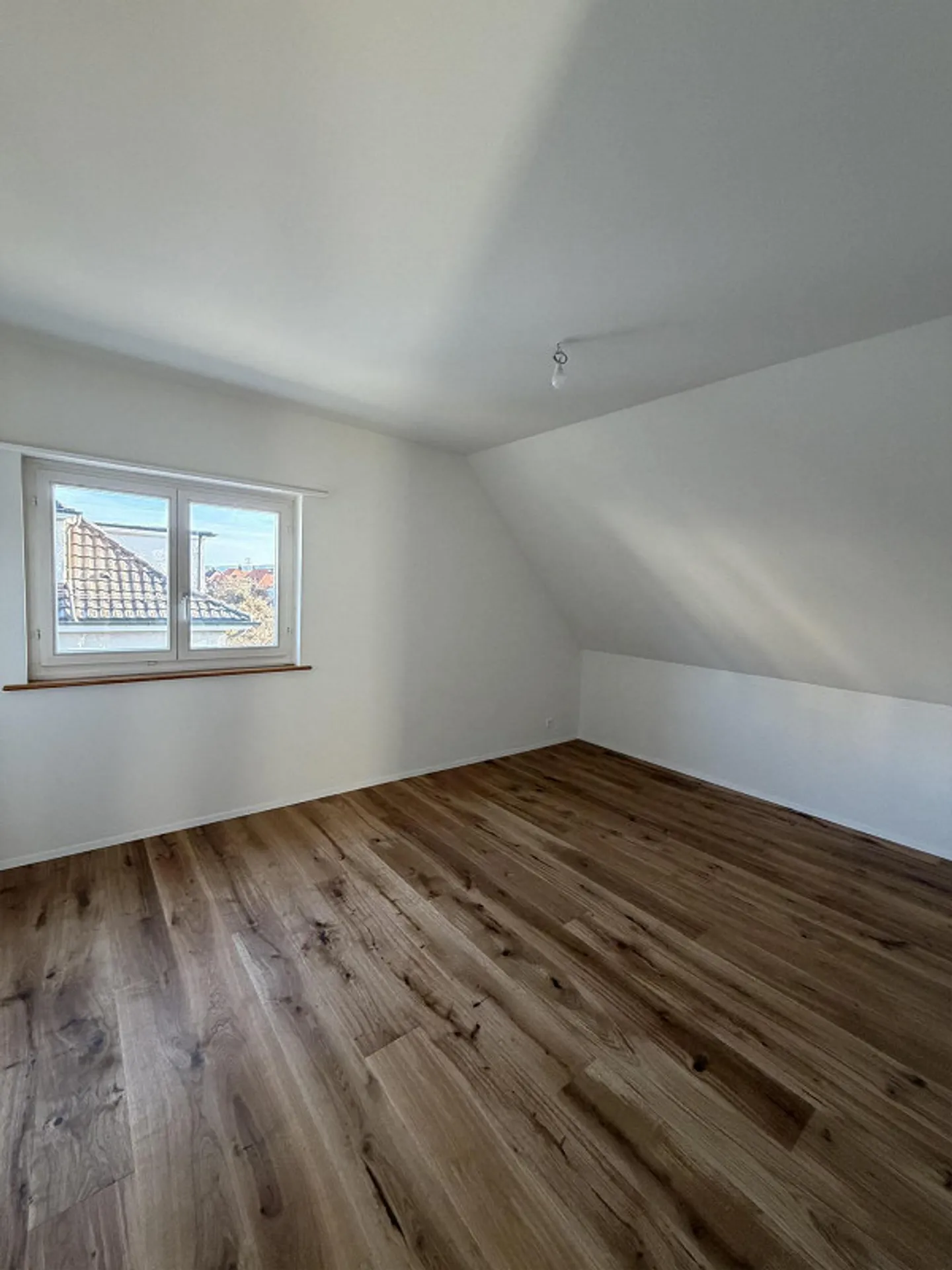 Appartamento ristrutturato con 3 stanze a Oberwinterthur - Foto 9 di 12