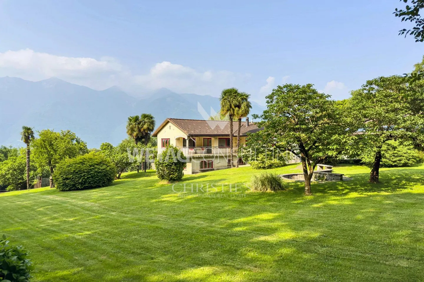 Propriété spacieuse dans la verdure avec villa principale, maison d'hôtes et grotte indépendante à vendre à Rivera-Monteceneri - Photo 10 sur 13