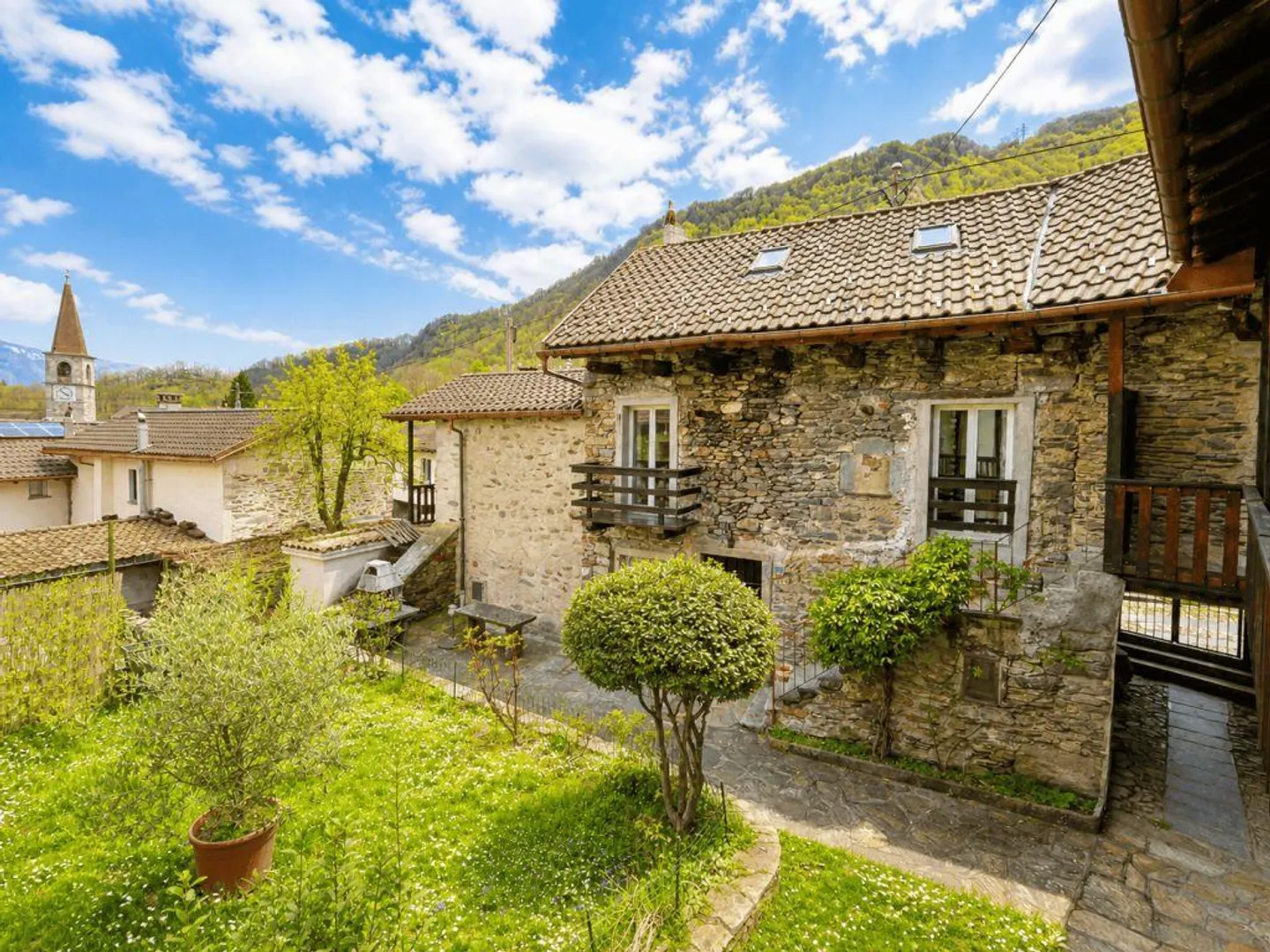 Arcegno - Charmantes Tessiner Haus - Foto 1 von 16