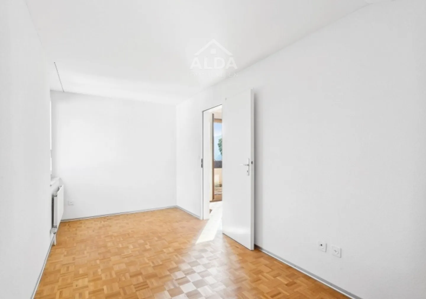 Appartamento mansardato di 2,5 locali con vista a Plasselb - in vendita - Foto 4 di 9