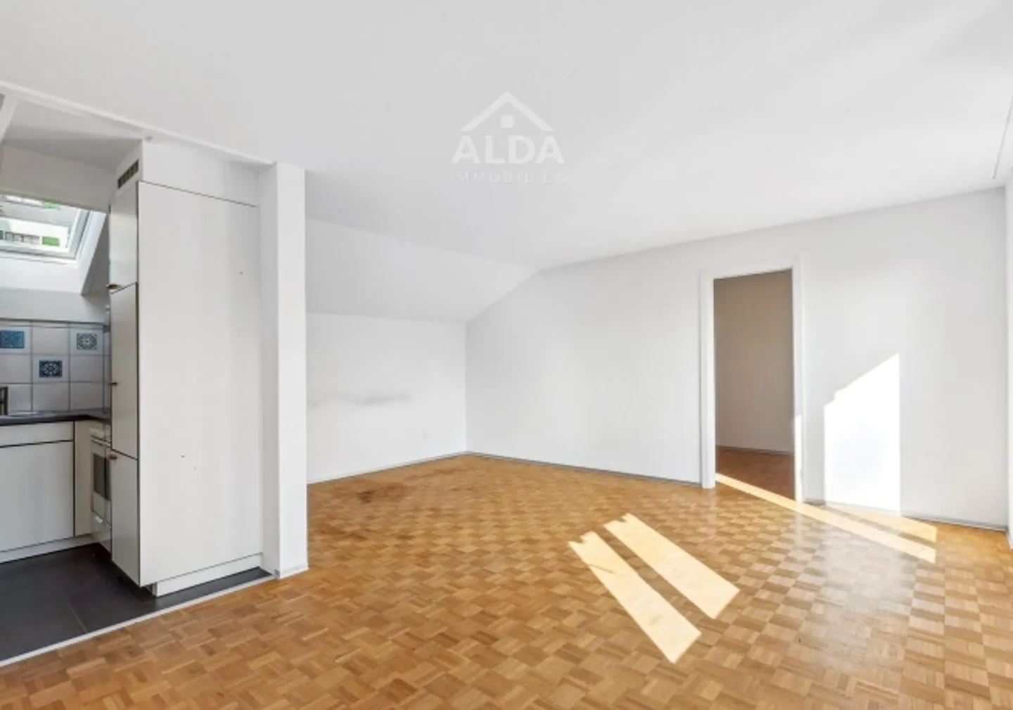 Appartamento mansardato di 2,5 locali con vista a Plasselb - in vendita - Foto 7 di 9